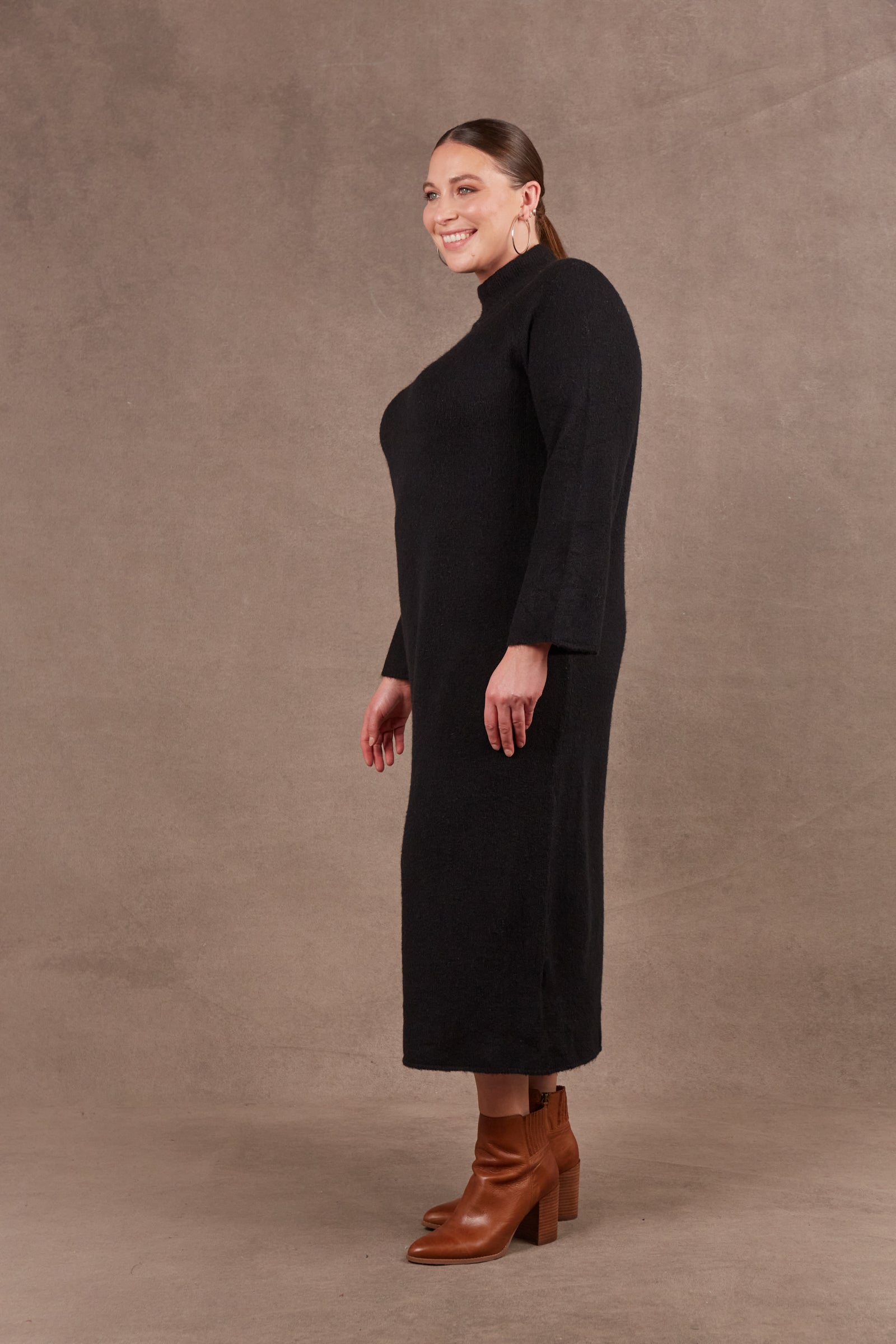 Paarl Tie Knit Dress - Ebony