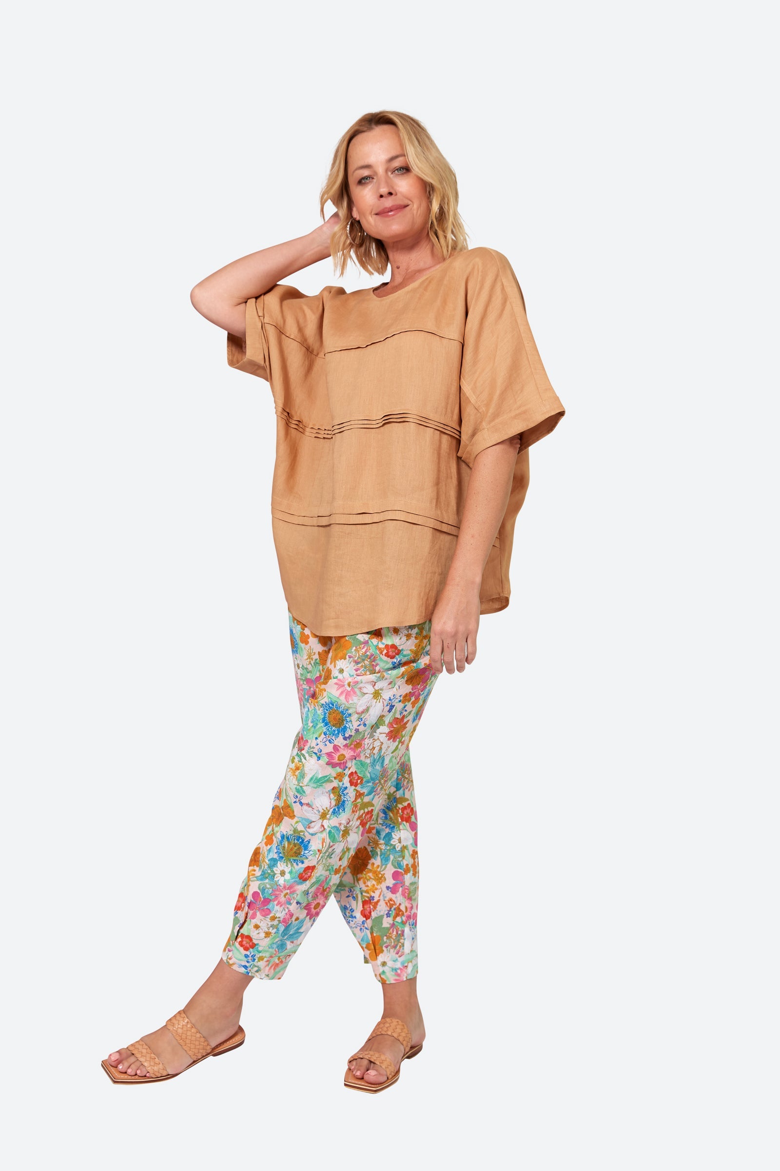 La Vie Pintuck Top - Caramel - eb&ive Clothing - Top S/S Linen