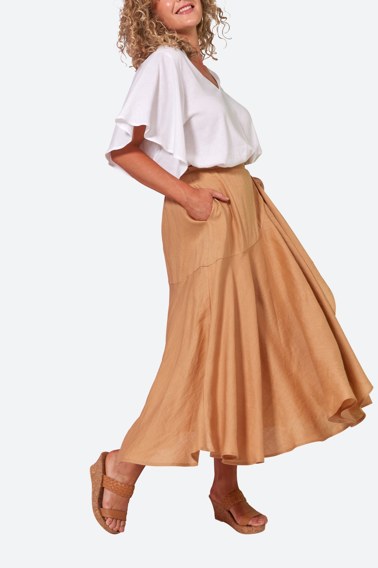 La Vie Wrap Skirt - Caramel - eb&ive Clothing - Skirt Mid Linen