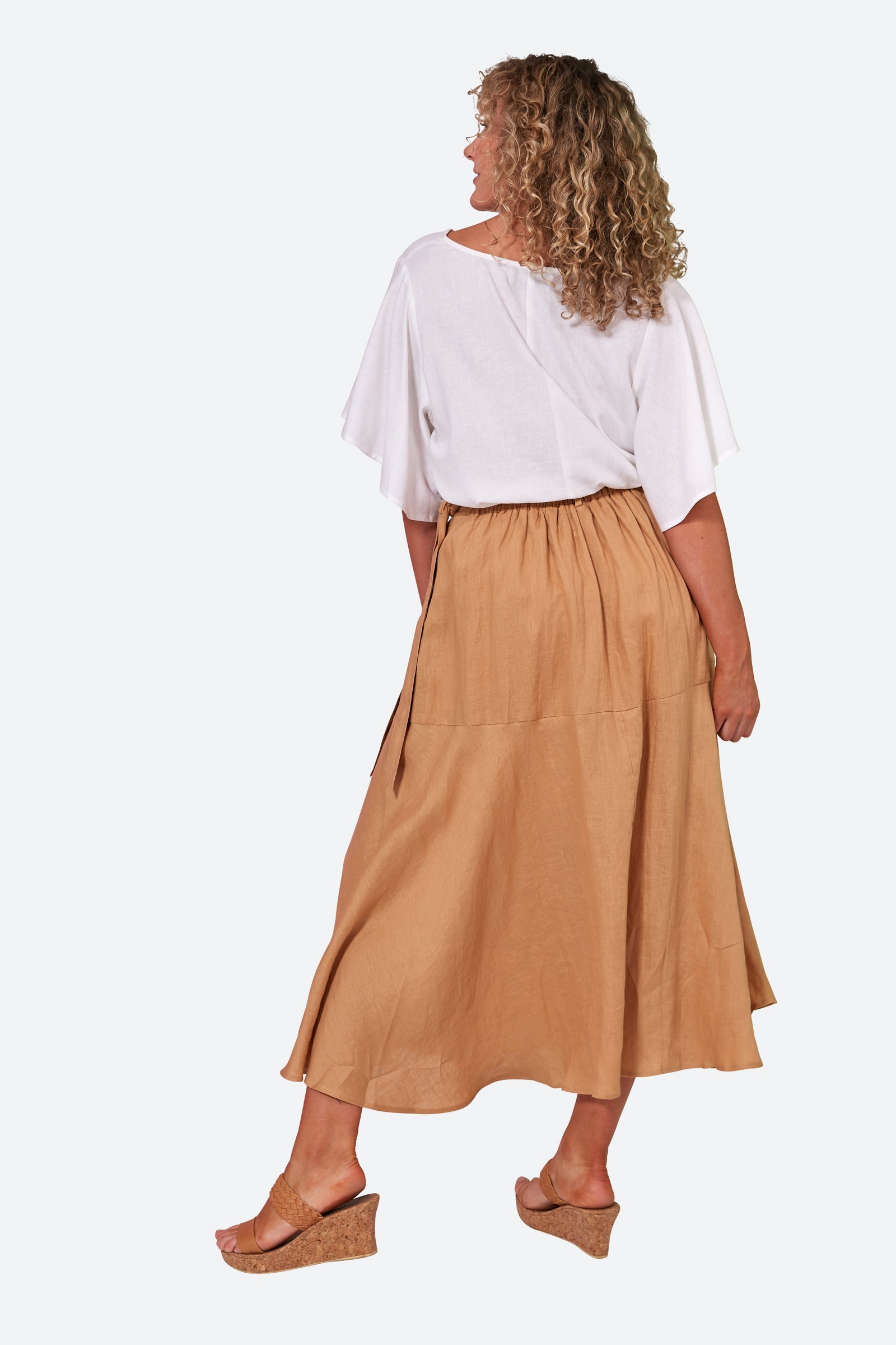 La Vie Wrap Skirt - Caramel - eb&ive Clothing - Skirt Mid Linen