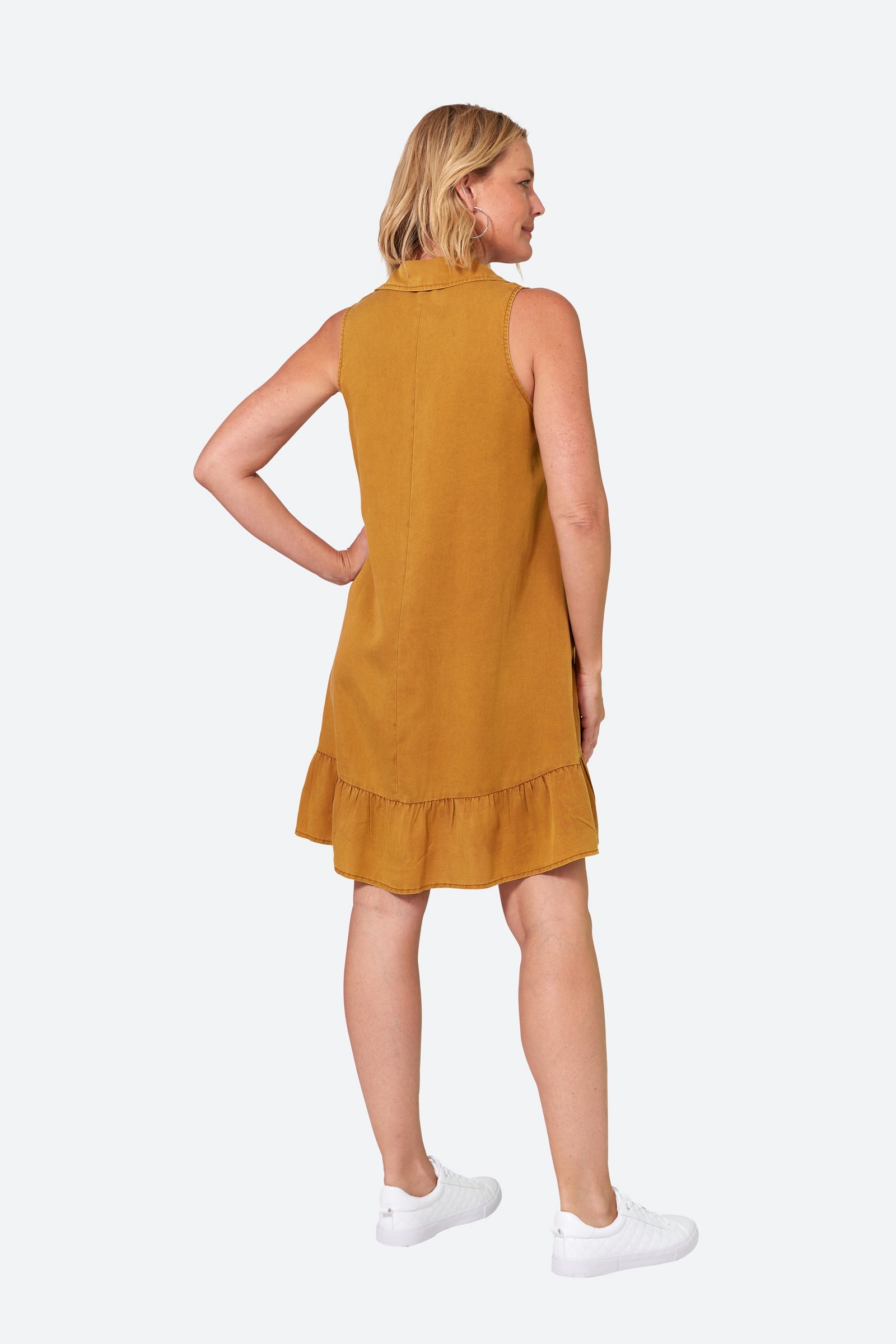 Elan Sleeveless Dress - Honey - eb&ive Clothing - Dress Mid Sleeveless