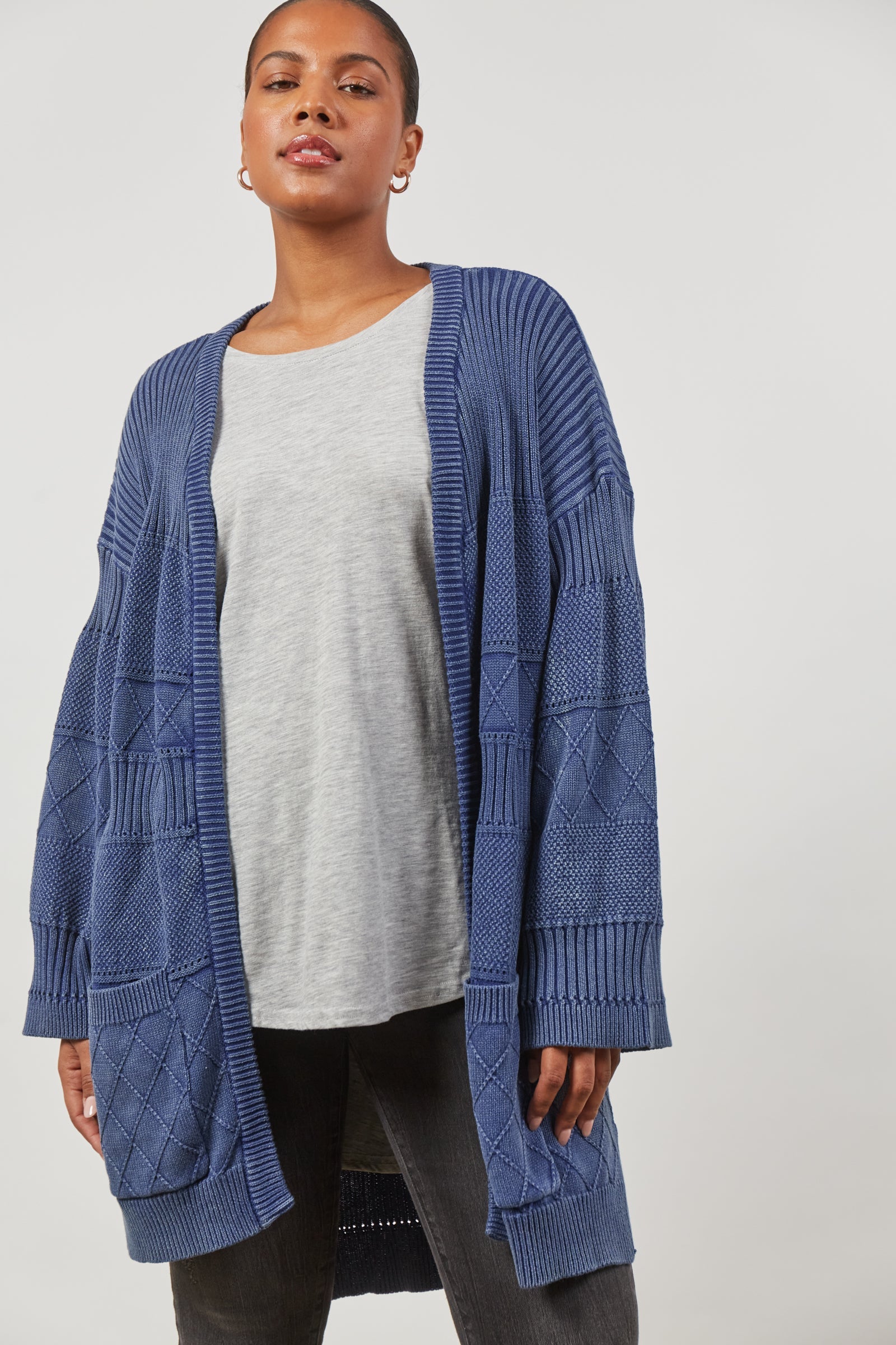 Metro Cardigan - Azure - Isle of Mine Clothing - Knit Cardigan Long One Size