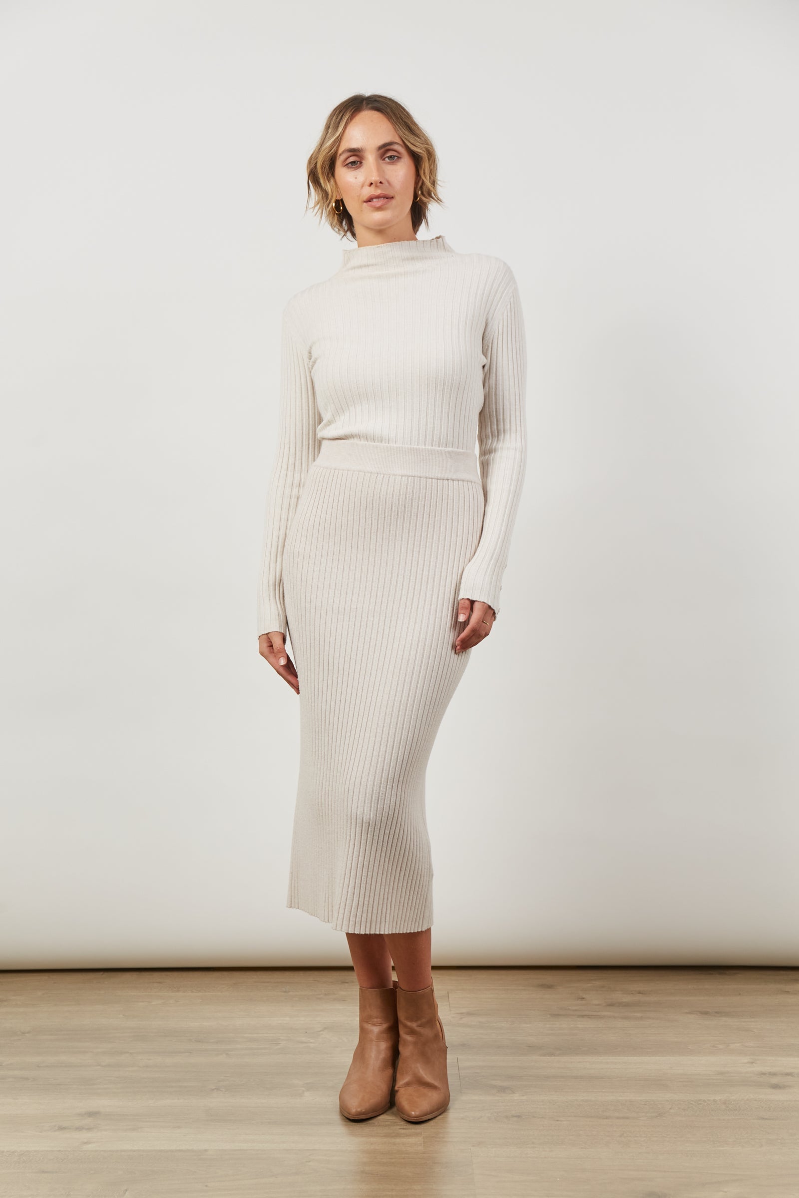 Skyline Knit Skirt - Creme - Isle of Mine Clothing - Knit Skirt Maxi