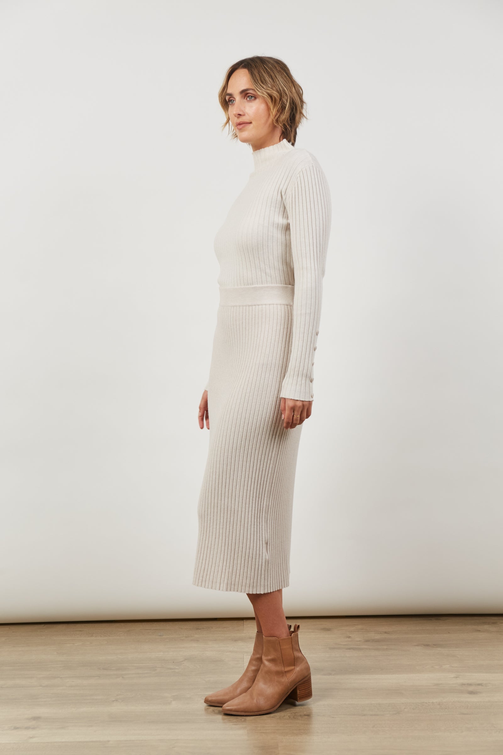 Skyline Knit Skirt - Creme - Isle of Mine Clothing - Knit Skirt Maxi