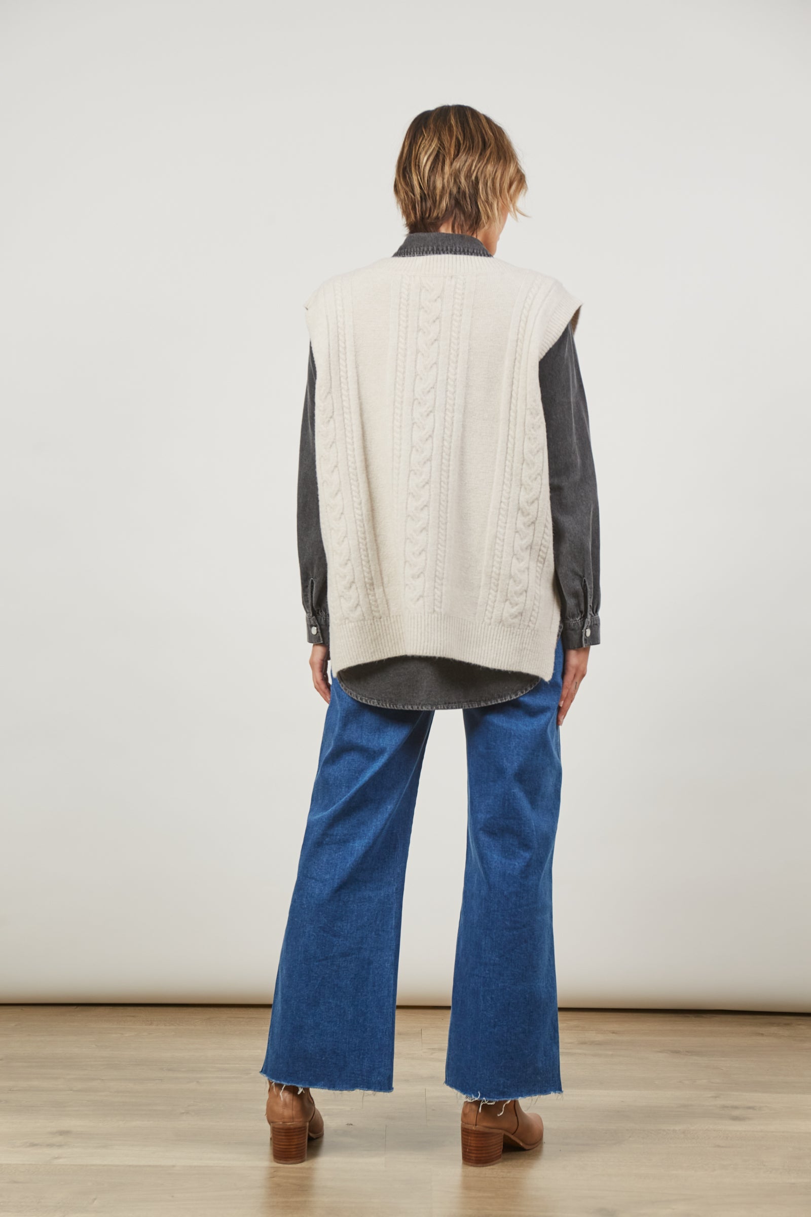 Renew Vest - Creme - Isle of Mine Clothing - Vest