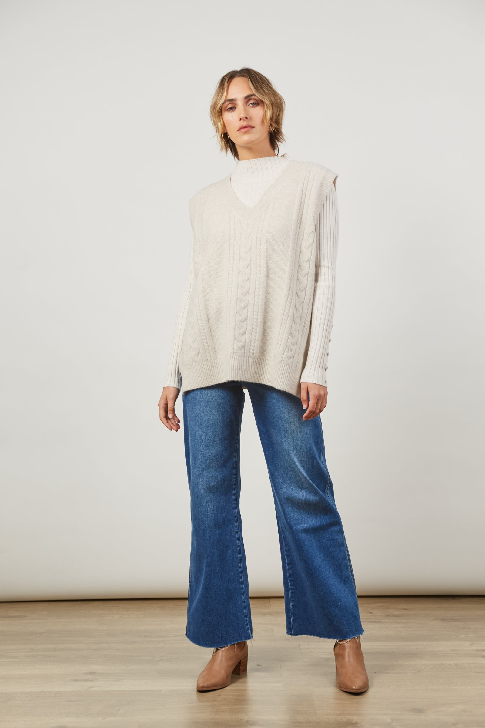 Renew Vest - Creme - Isle of Mine Clothing - Vest