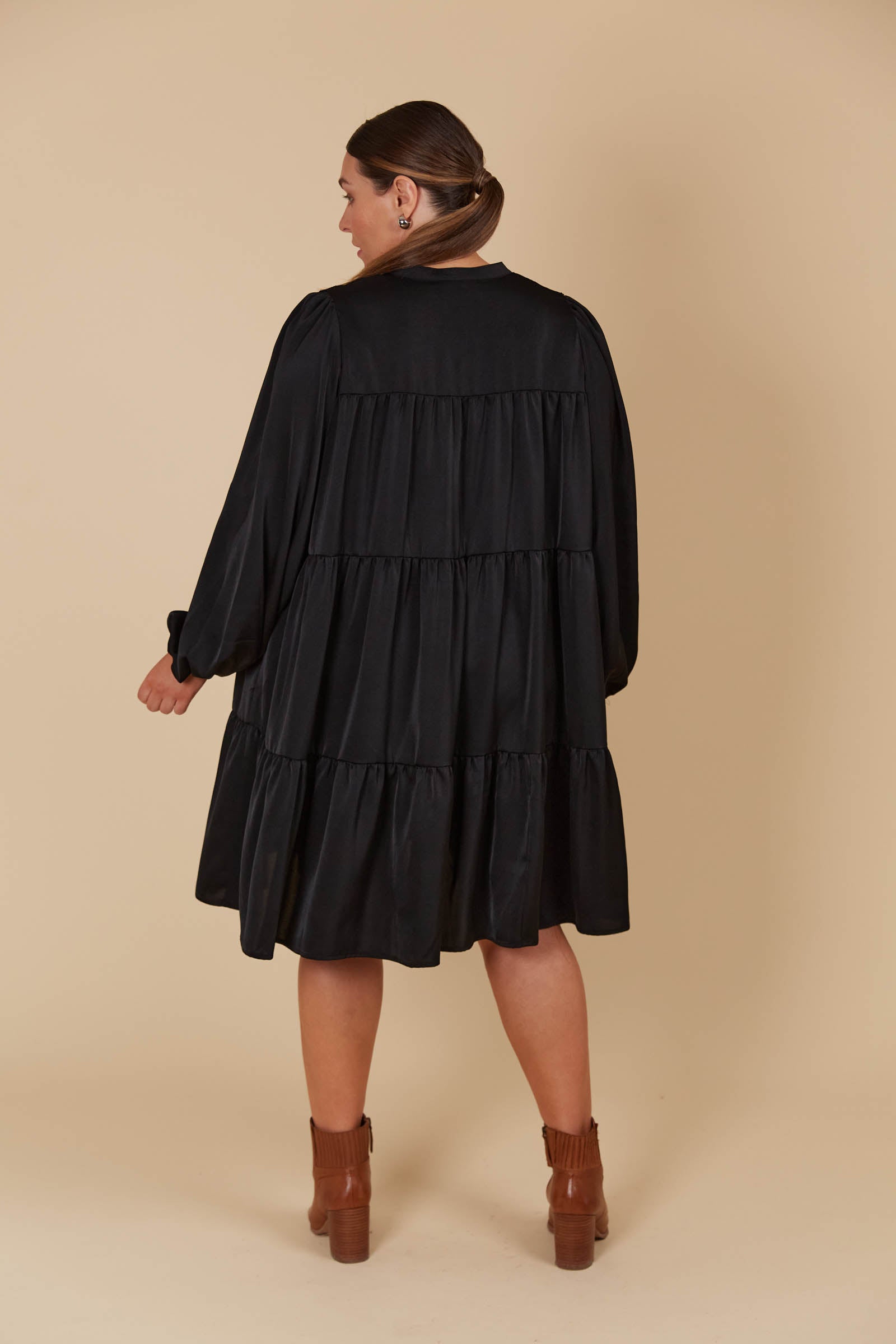 Maia Dress - Onyx