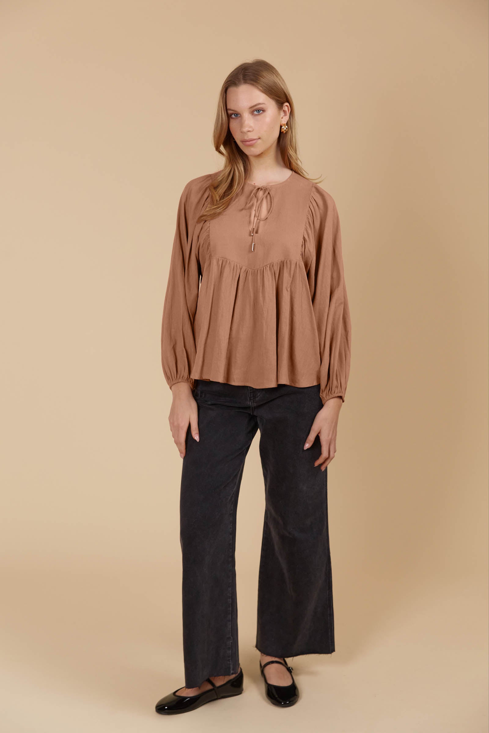 Venus Blouse - Toffee