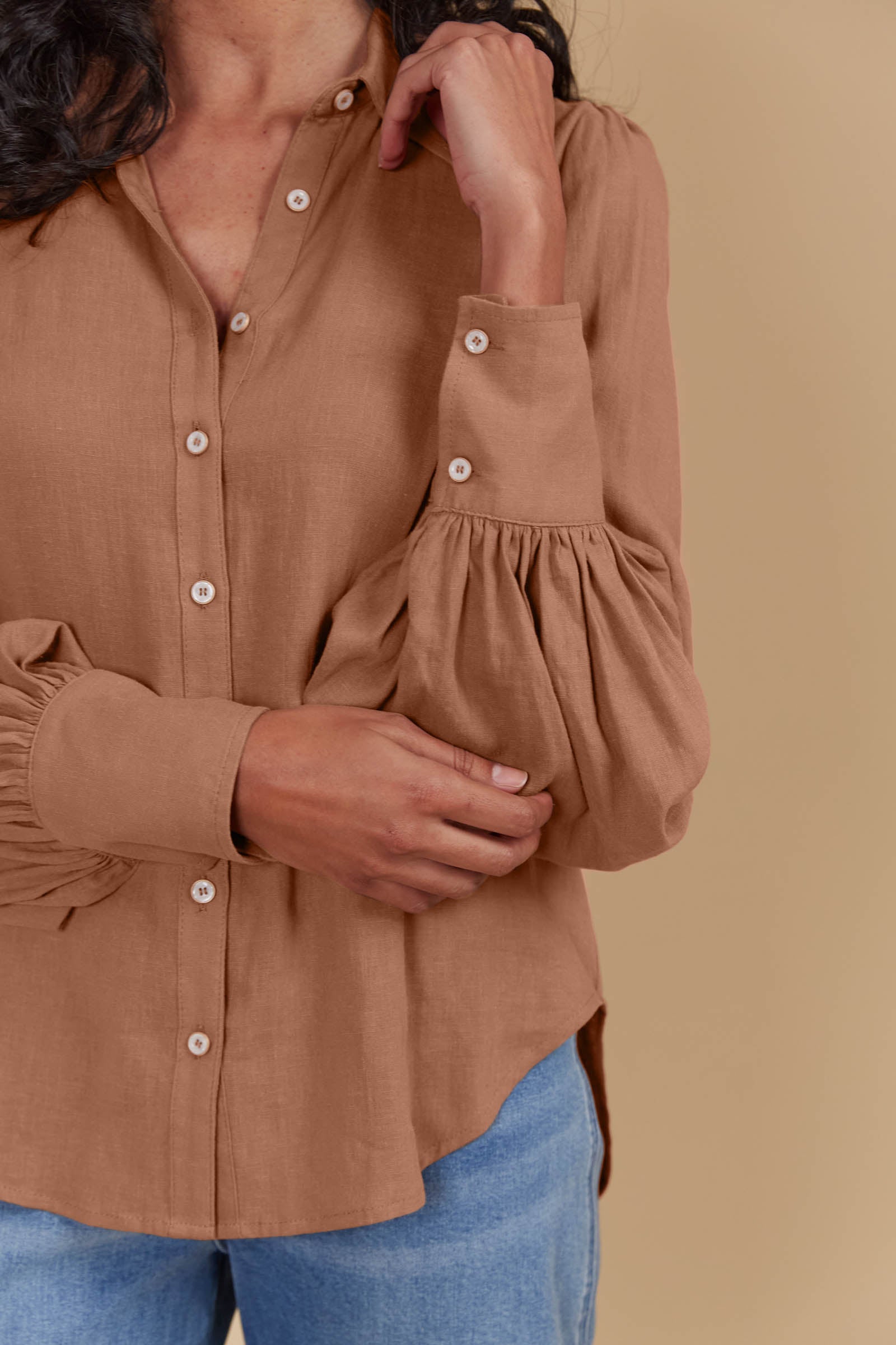 Venus Shirt - Toffee
