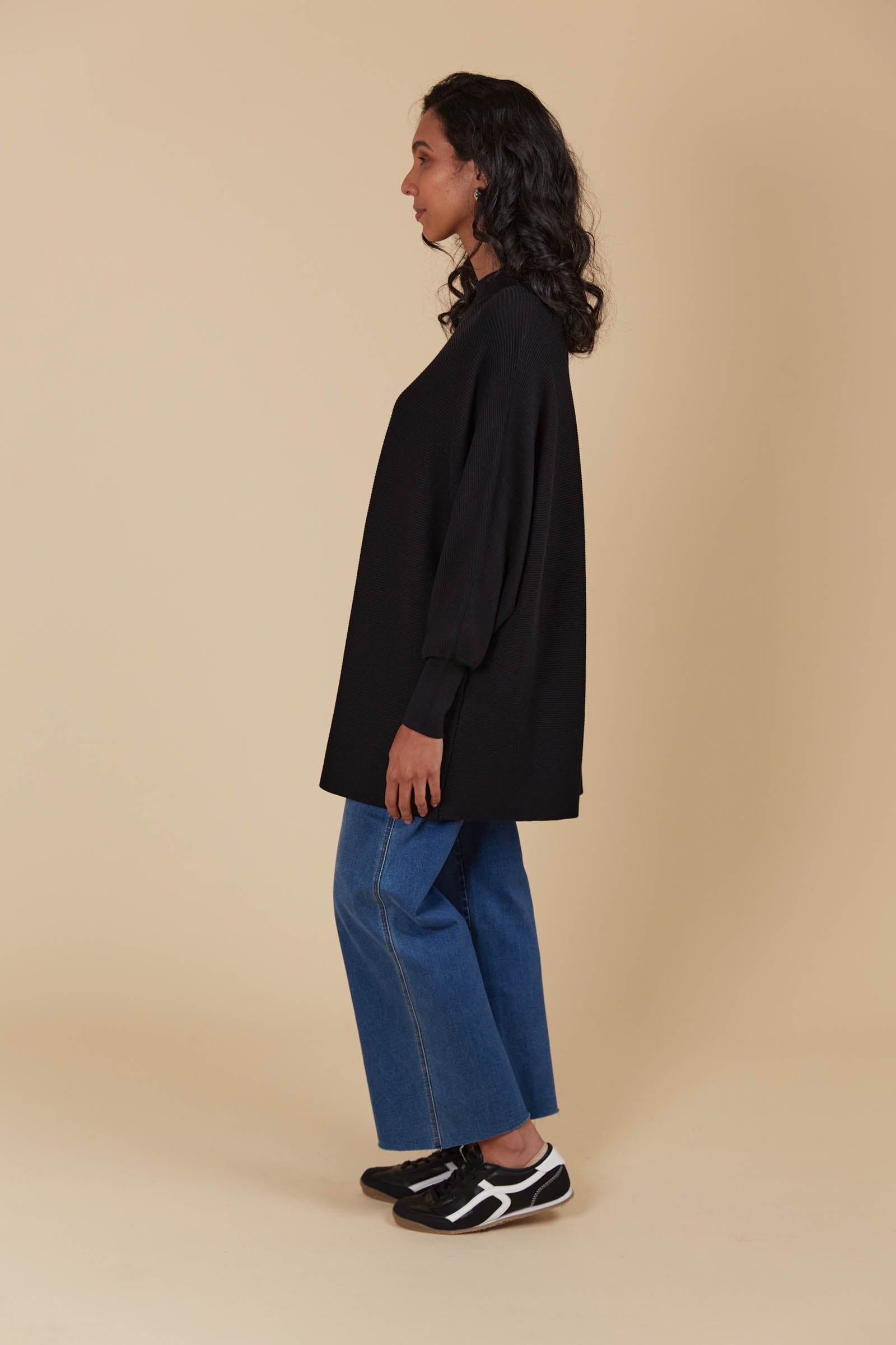 Juno Relaxed Jumper - Onyx