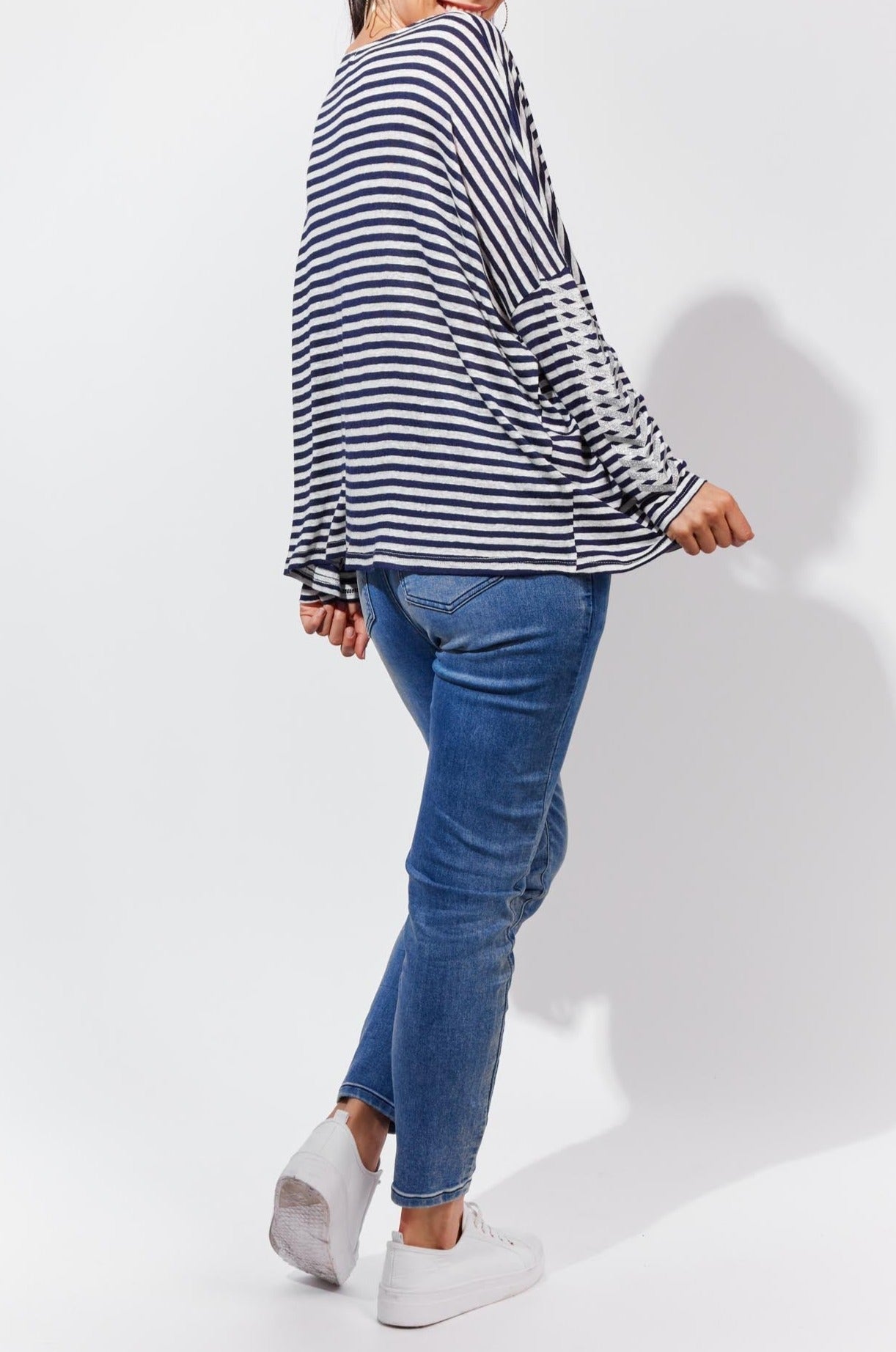 Pila Tshirt - Indigo - The Haven Co