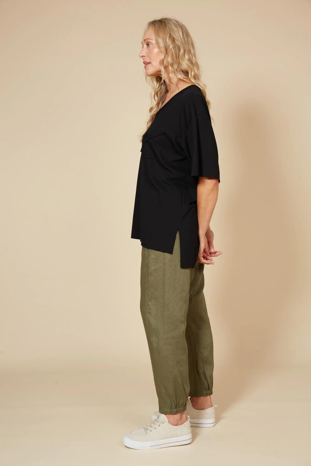 Studio Pocket Tshirt - Ebony