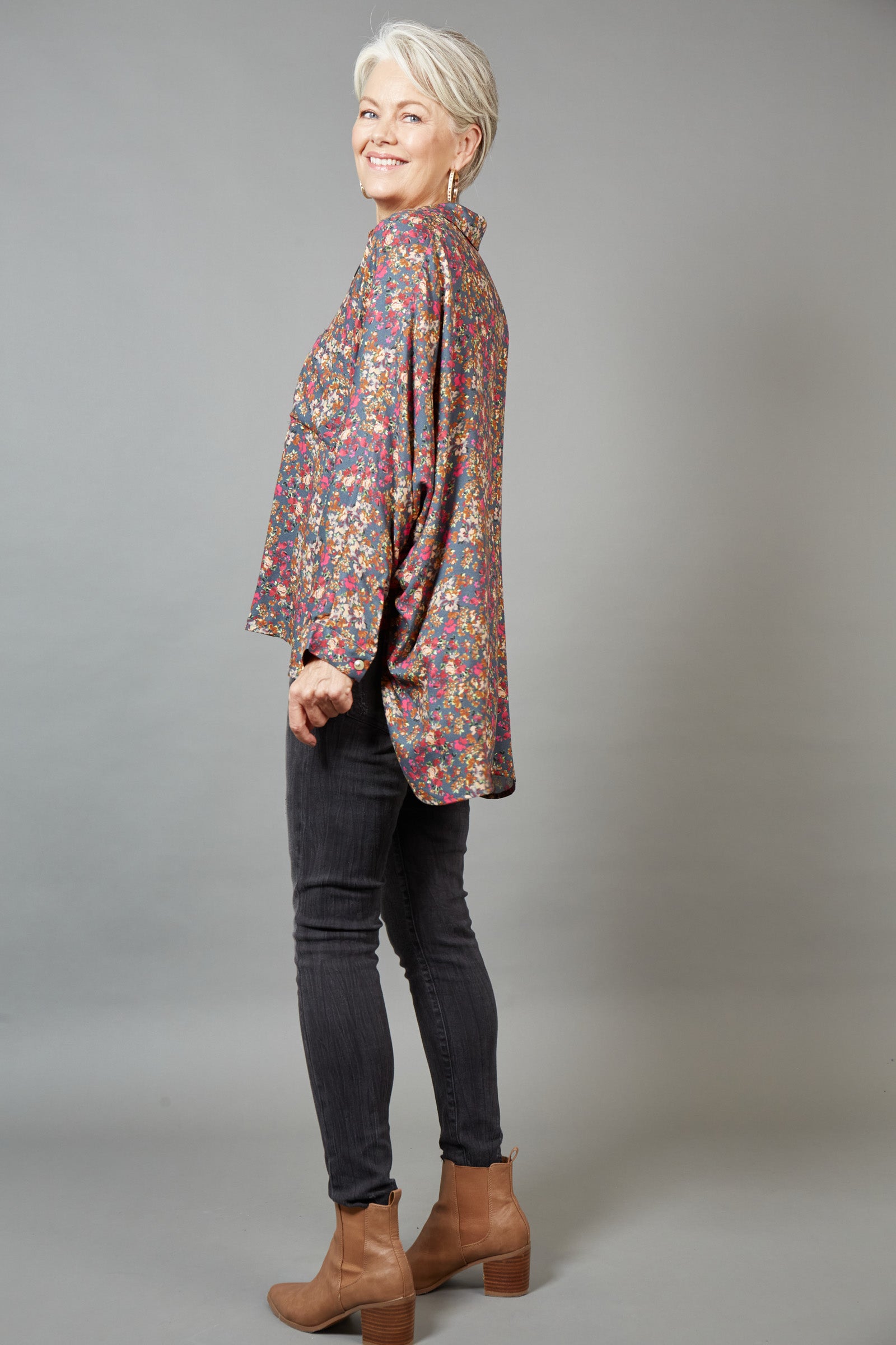 Milli Shirt - Black Ditsy