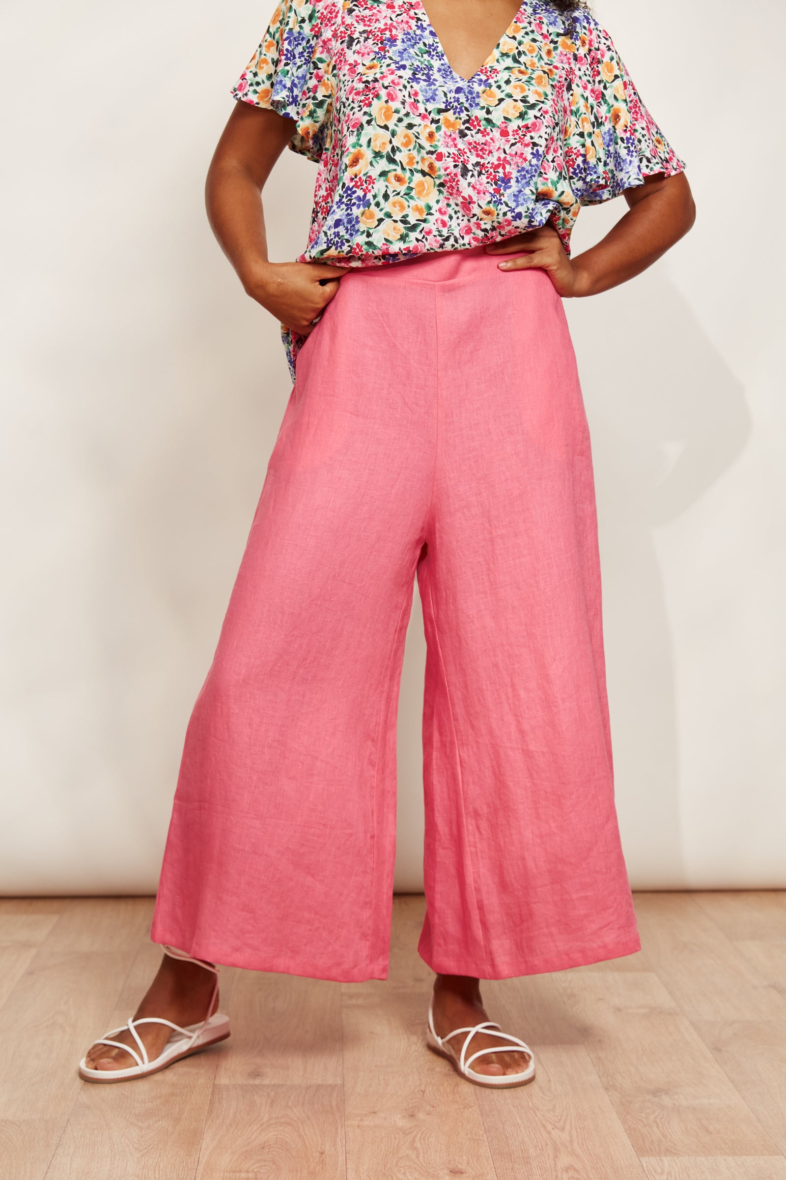 Halcyon Crop Pant - Musk