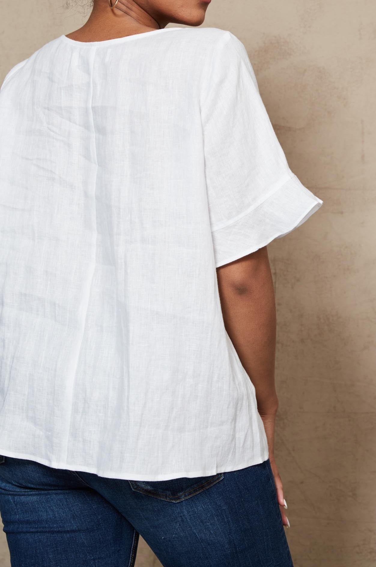 Indica Ruched Top - Salt - eb&ive Clothing - Top S/S Linen