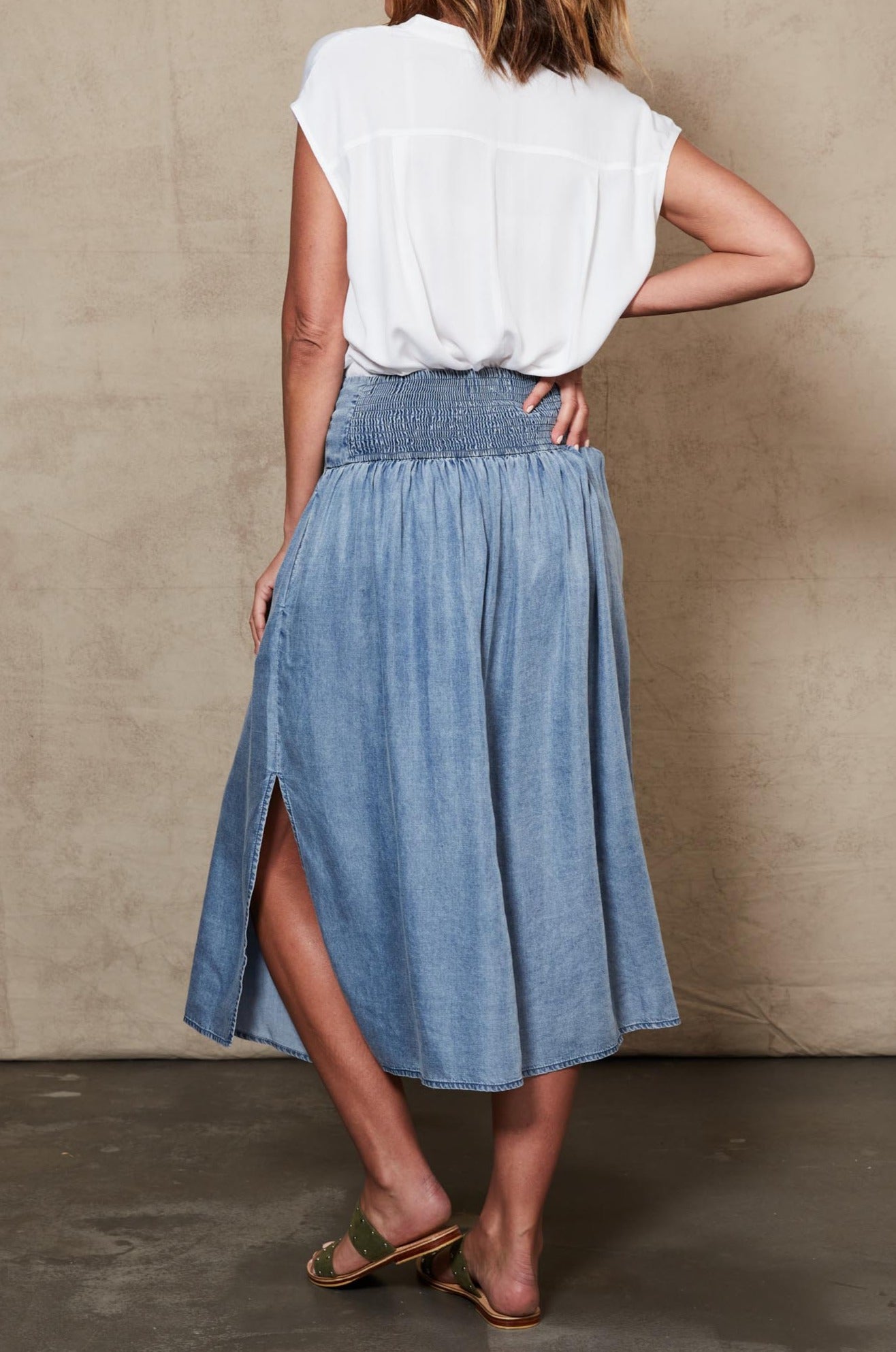 Amity Skirt - Denim - eb&ive Clothing - Skirt Mid