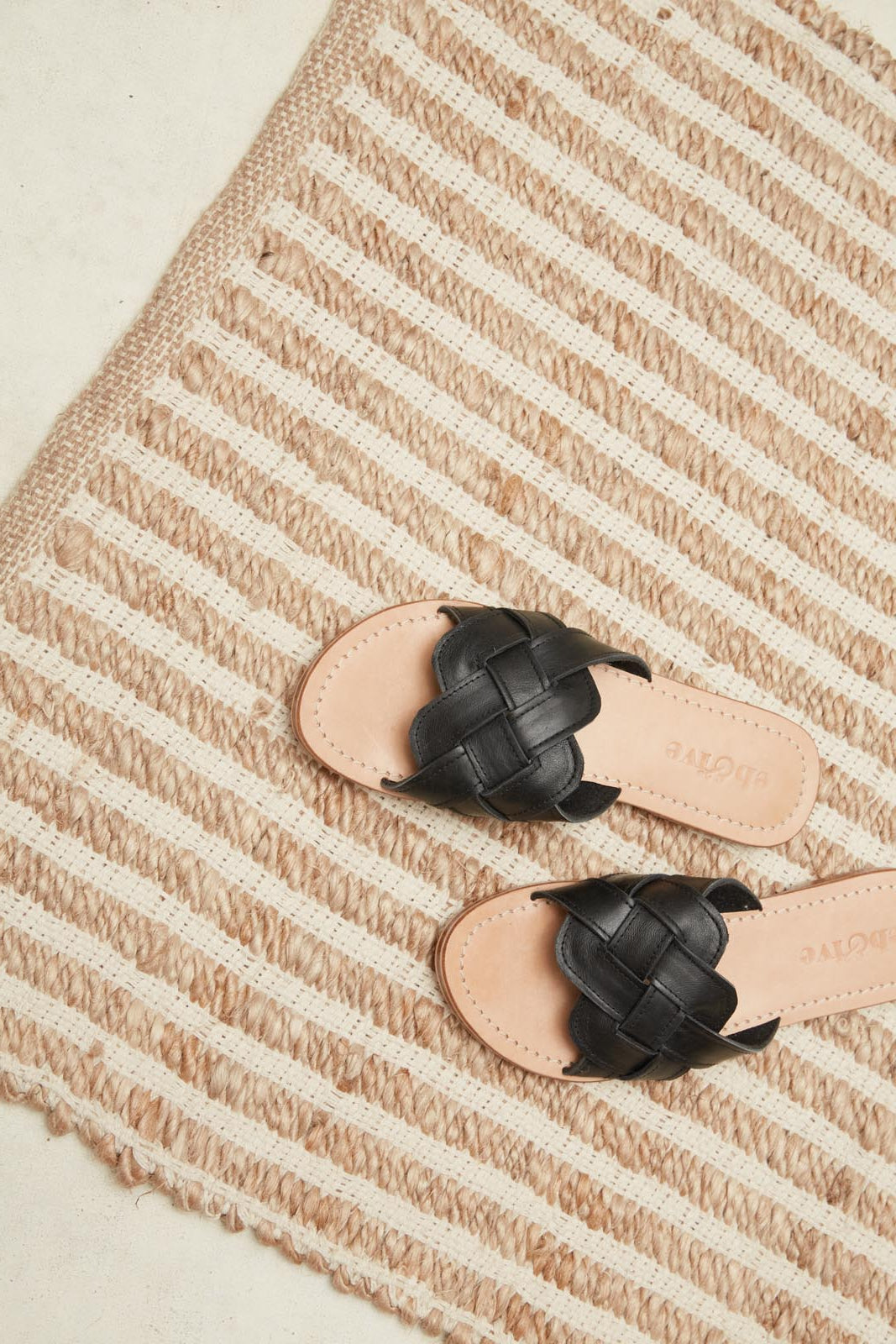 Alma Slide - Black - eb&ive Footwear - Sandals