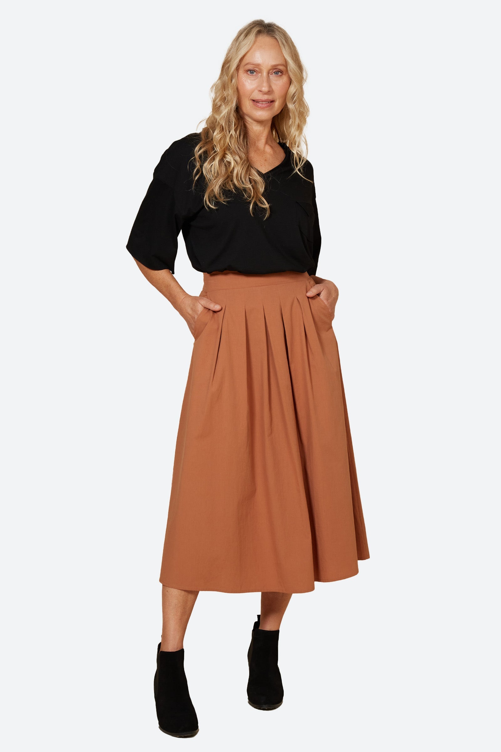 Studio Pleat Skirt - Cinnamon - eb&ive Clothing - Skirt Maxi