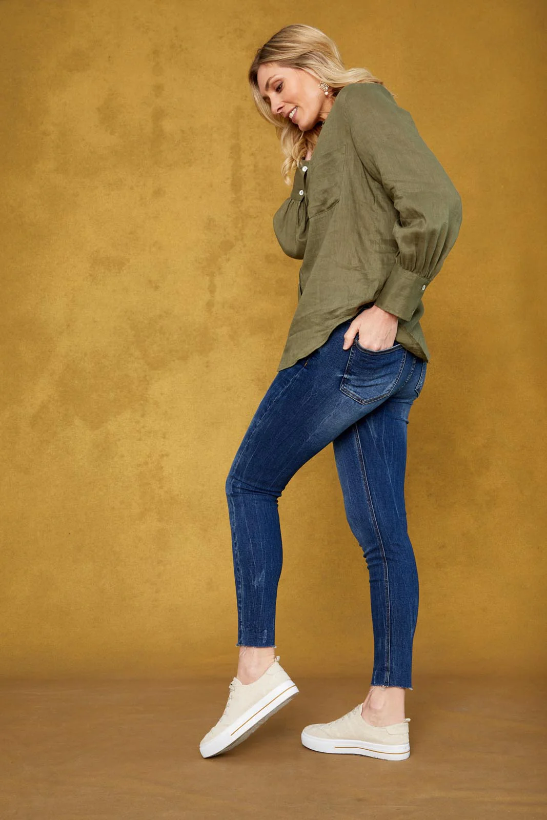 Studio Shirt - Khaki