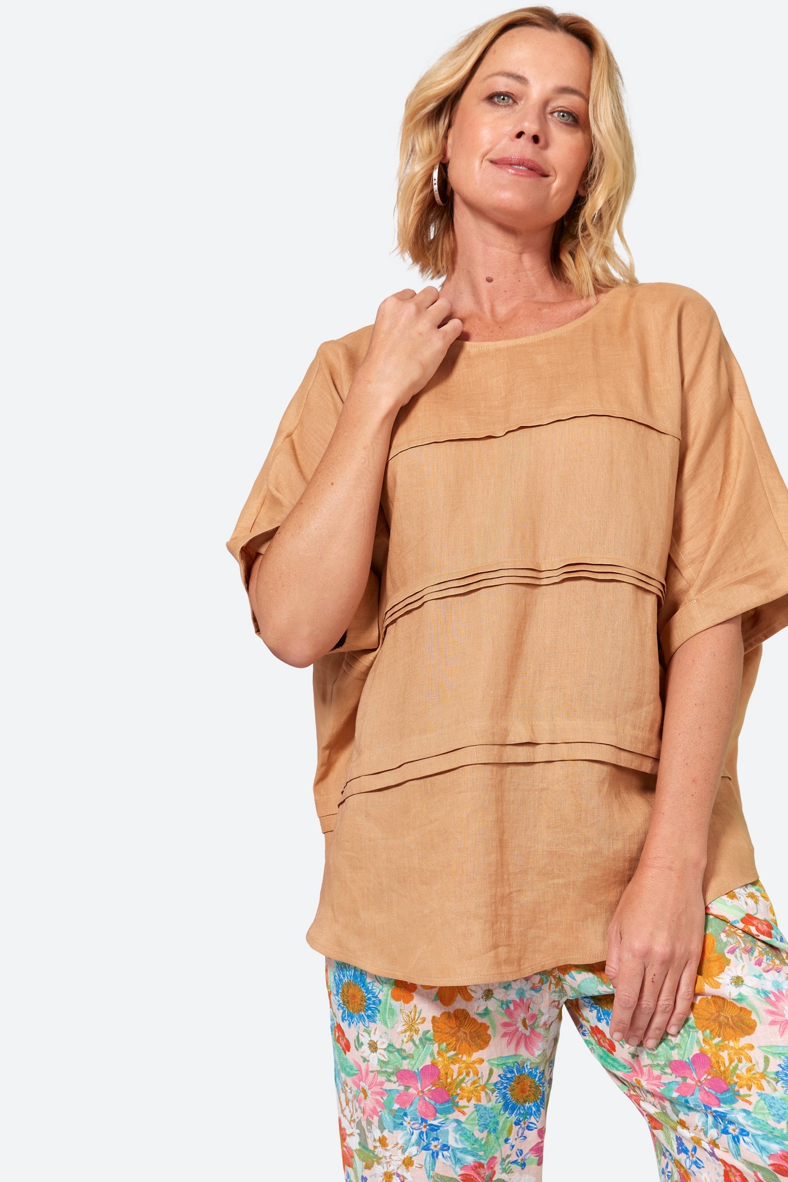 La Vie Pintuck Top - Caramel - eb&ive Clothing - Top S/S Linen