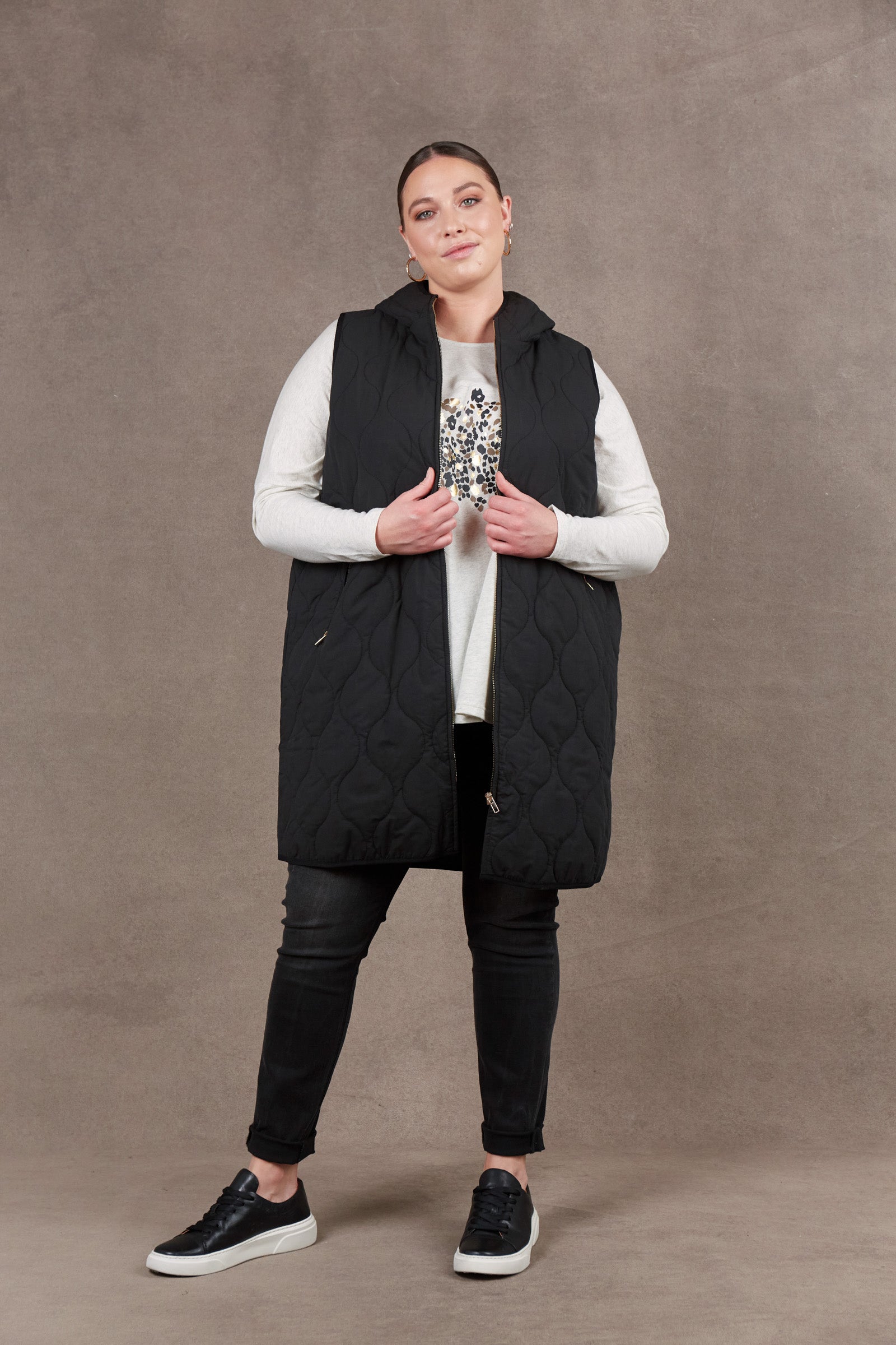 Ribe Vest - Ebony - eb&ive Clothing - Vest