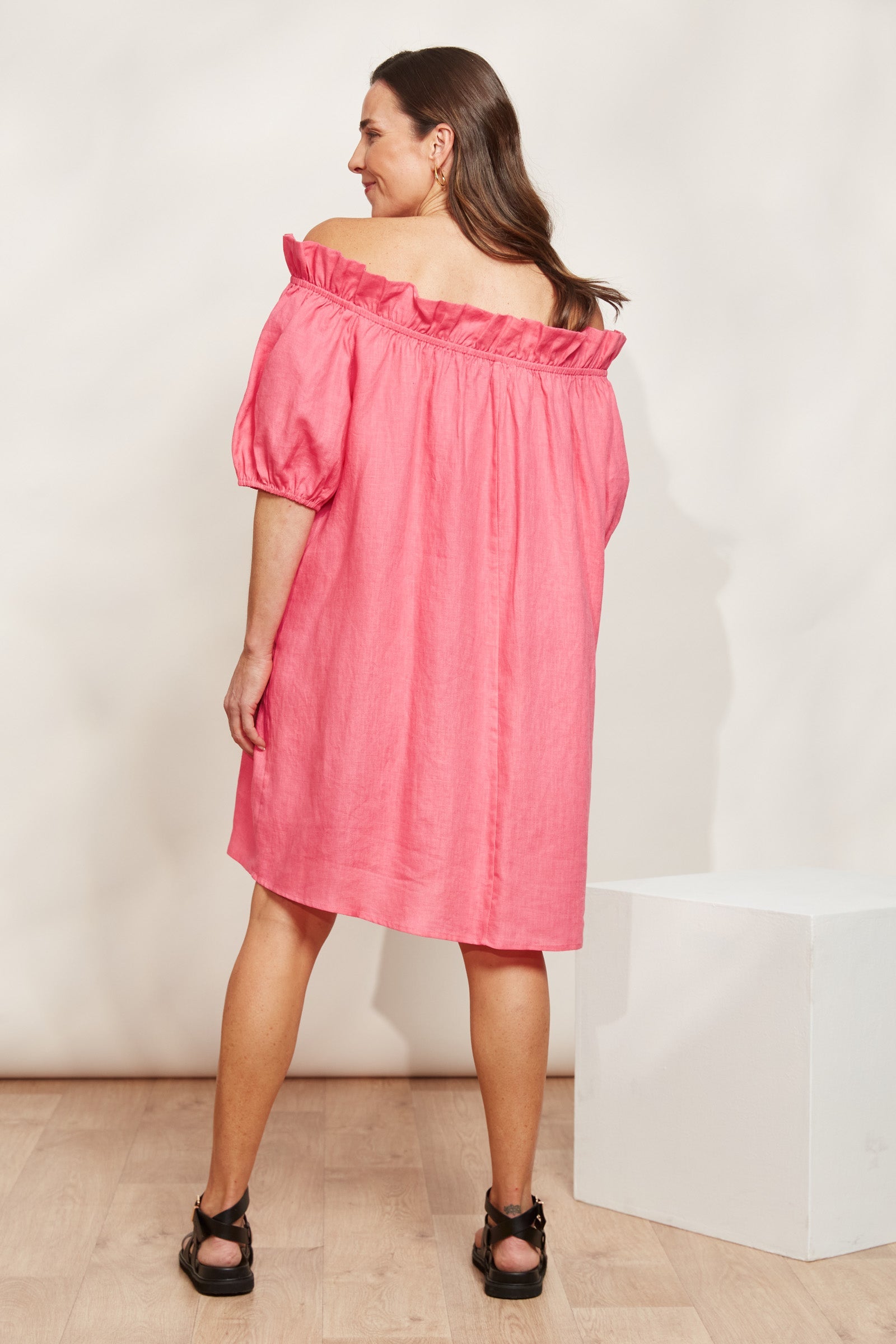Halcyon Ruched Dress - Musk - eb&ive Clothing - Dress Mid Linen