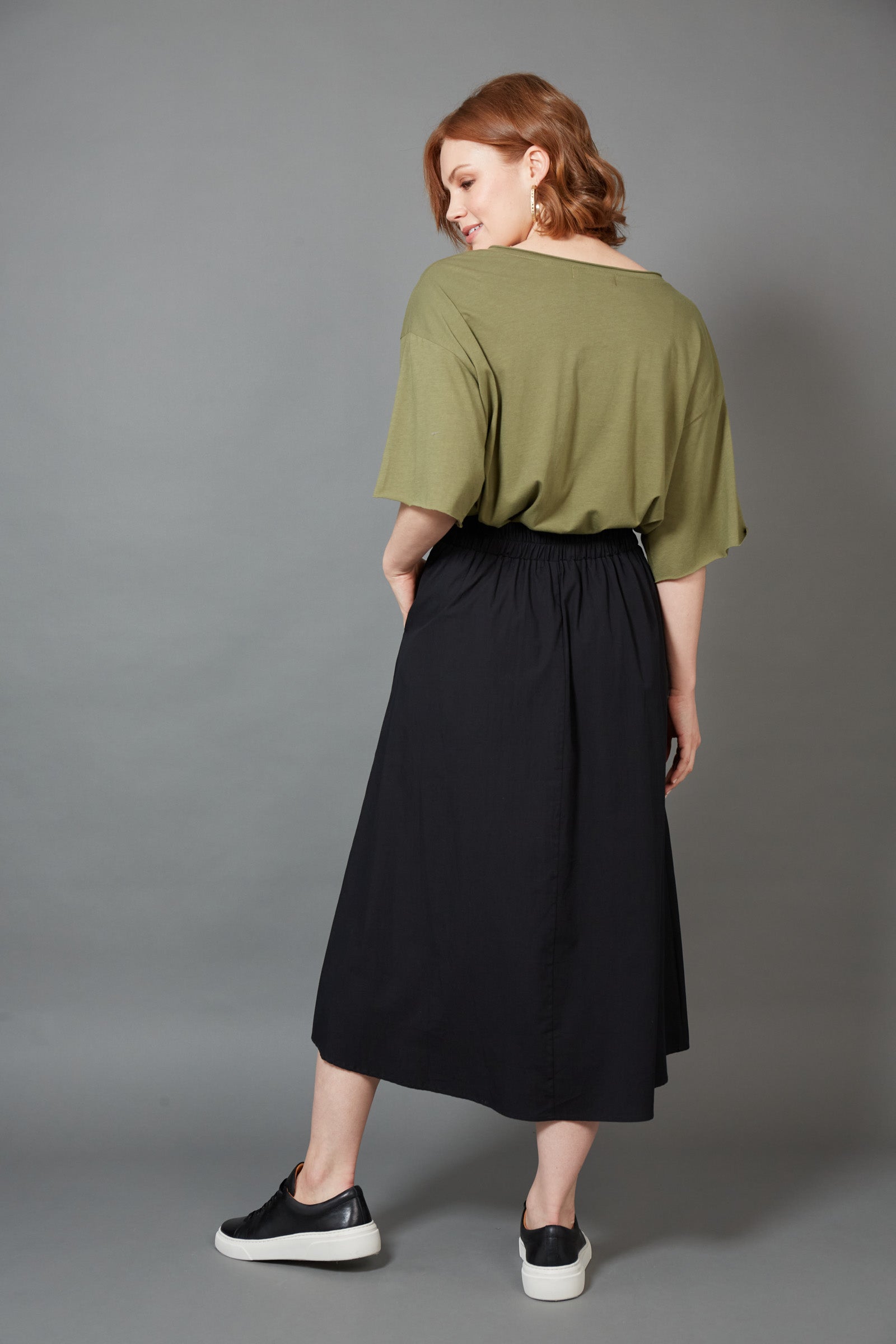Studio Pleat Skirt - Ebony
