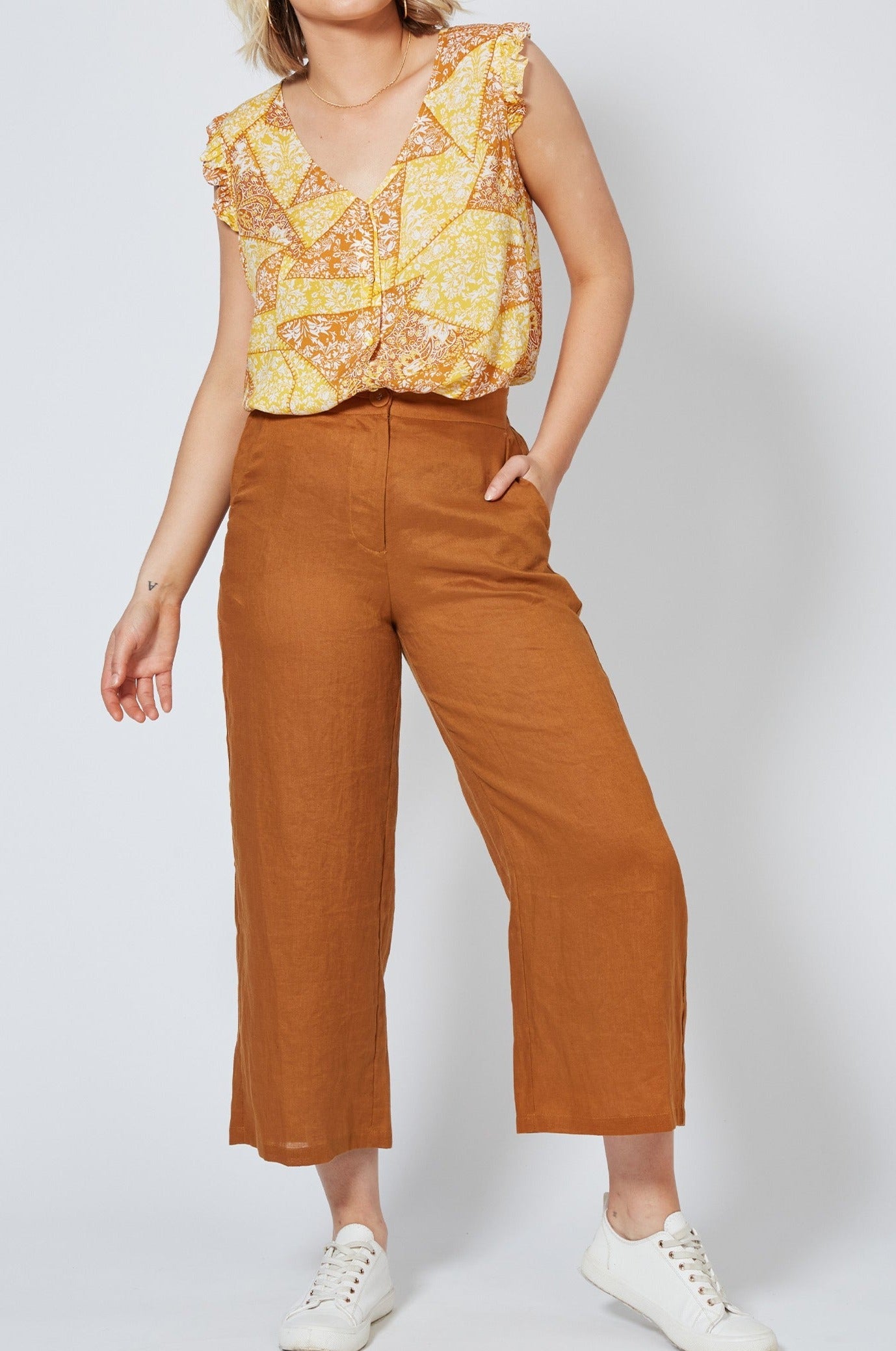 Antillia Crop Pant - Cinnamon - Isle of Mine Clothing - Pant Relaxed Crop Linen