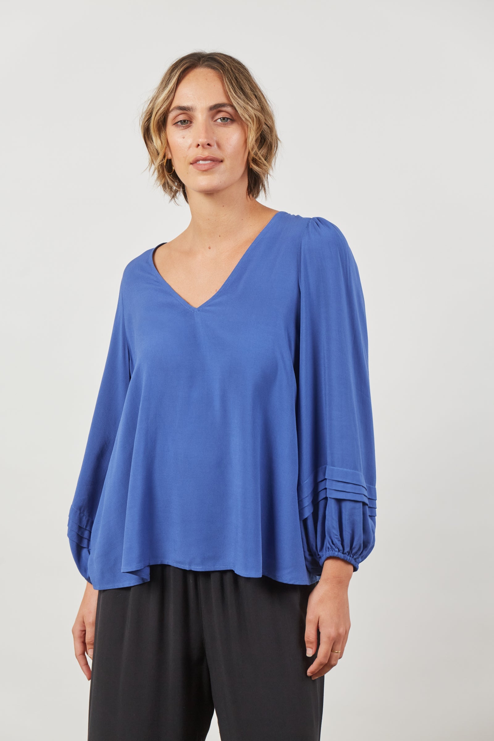 Euphoria V Blouse - Azure - Isle of Mine Clothing - Top L/S Dressy