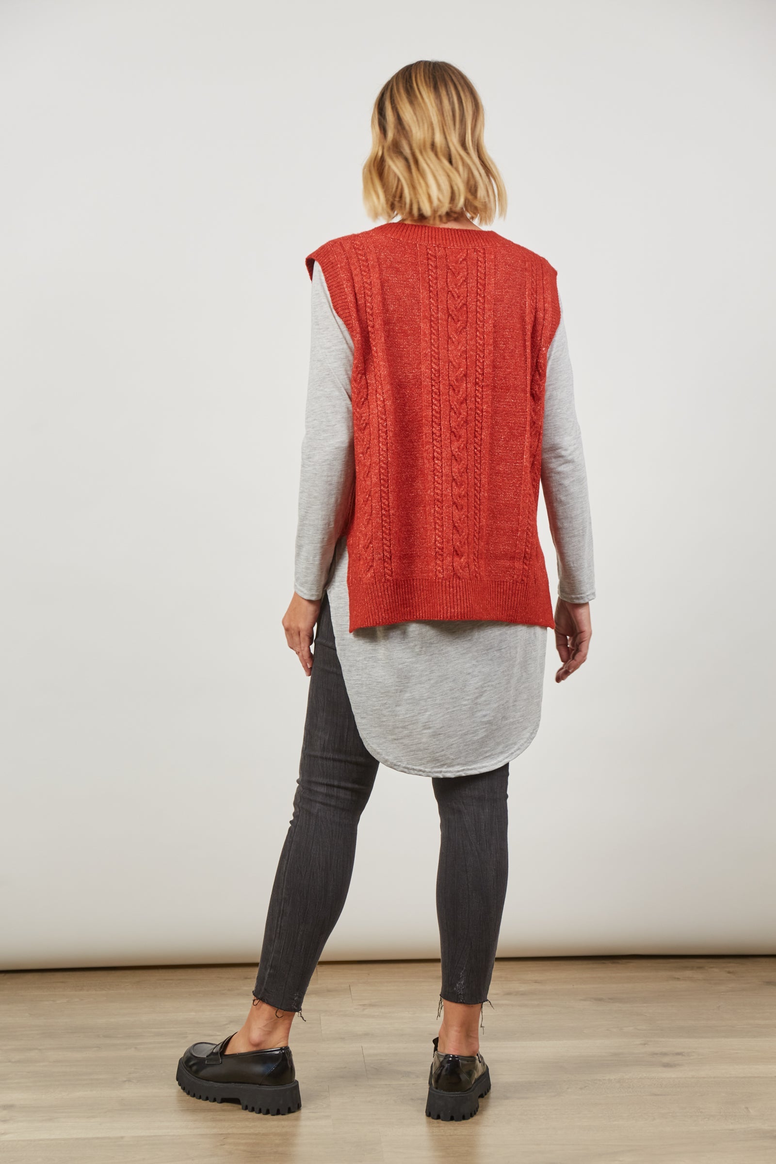 Renew Vest - Picante - Isle of Mine Clothing - Vest