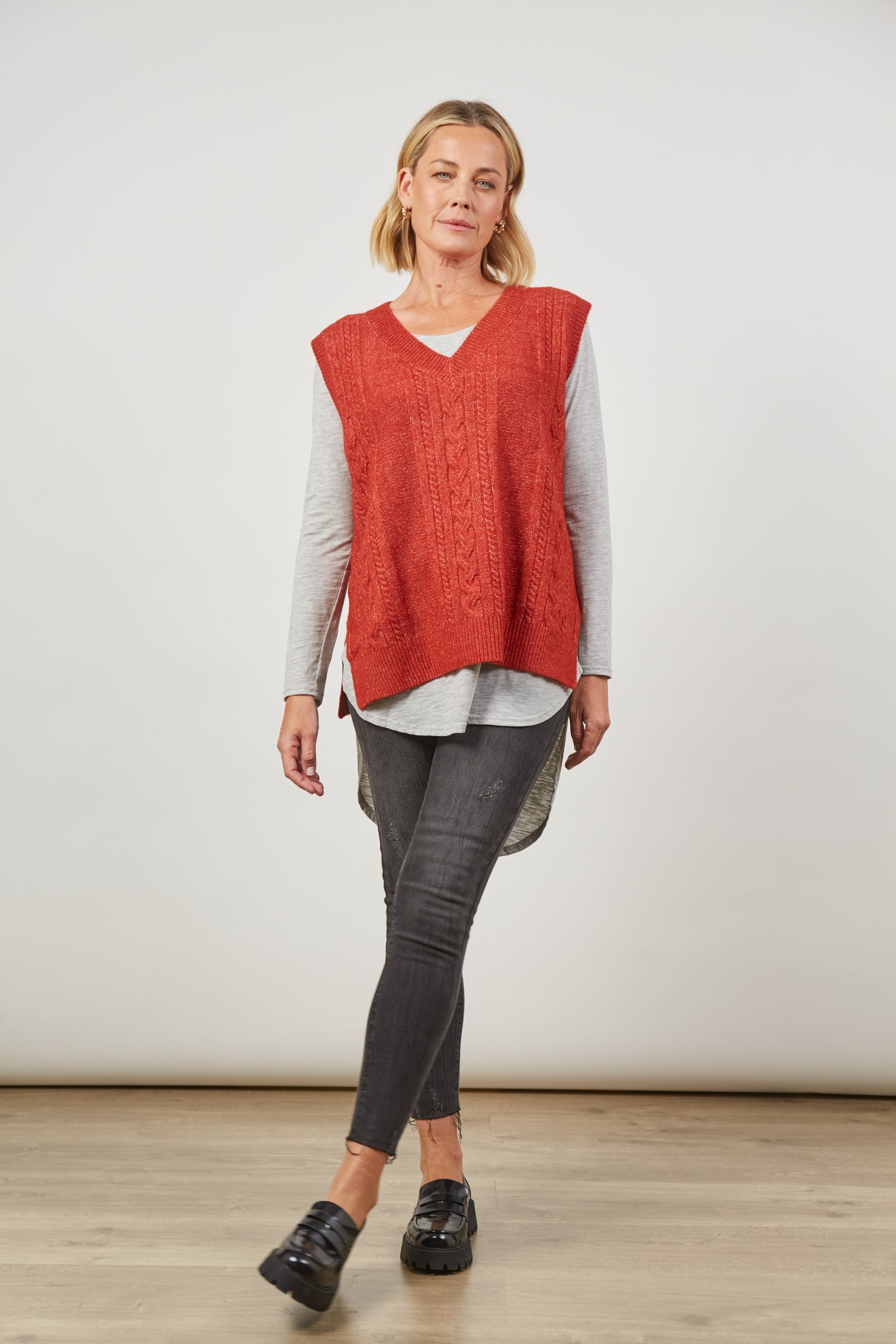 Renew Vest - Picante - Isle of Mine Clothing - Vest