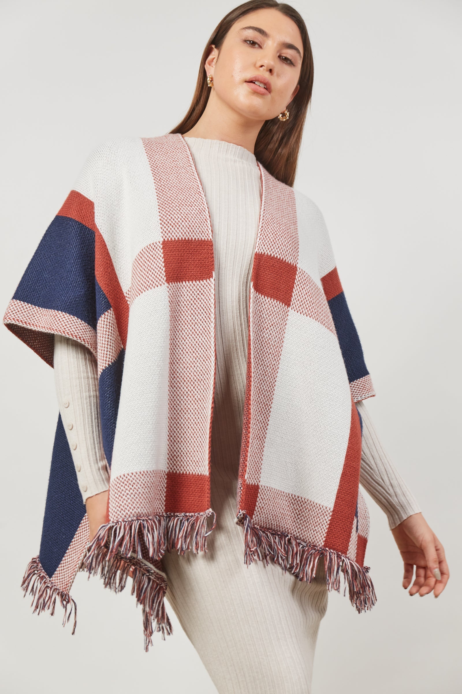 Vista Cape - Picante - Isle of Mine Clothing - Knit Cape One Size