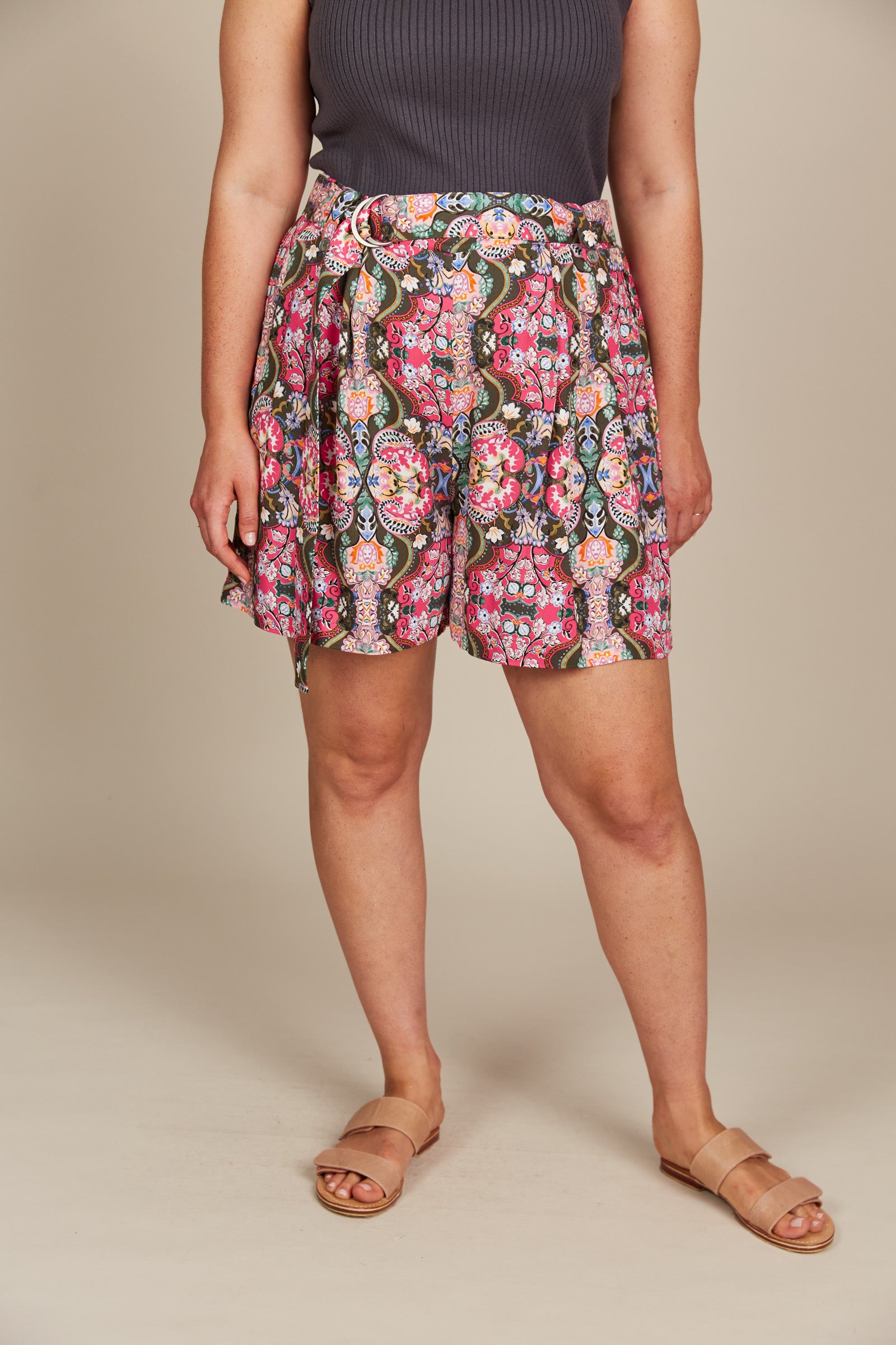 Esme Short - Olive Fleuron