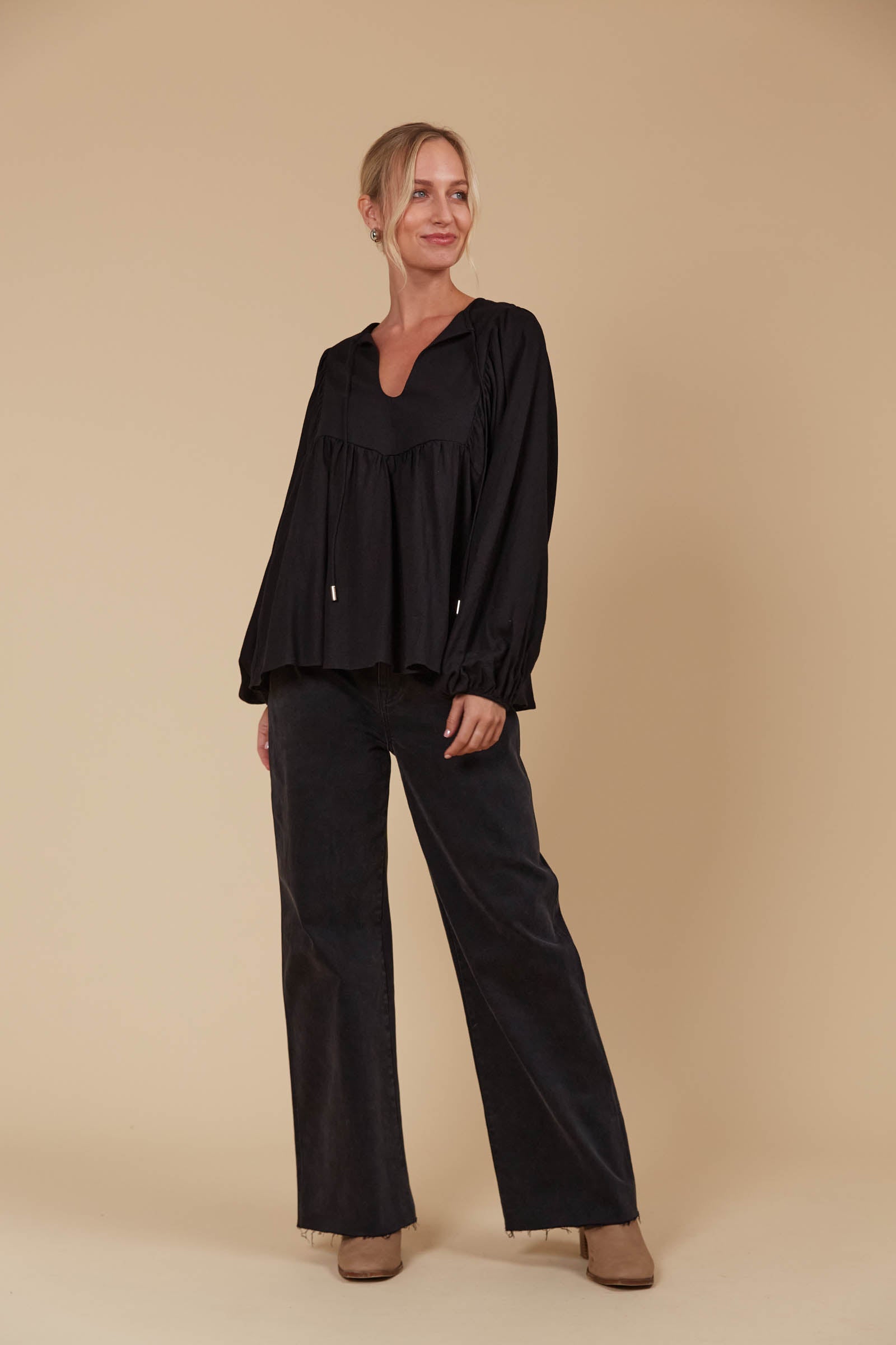 Venus Blouse - Onyx