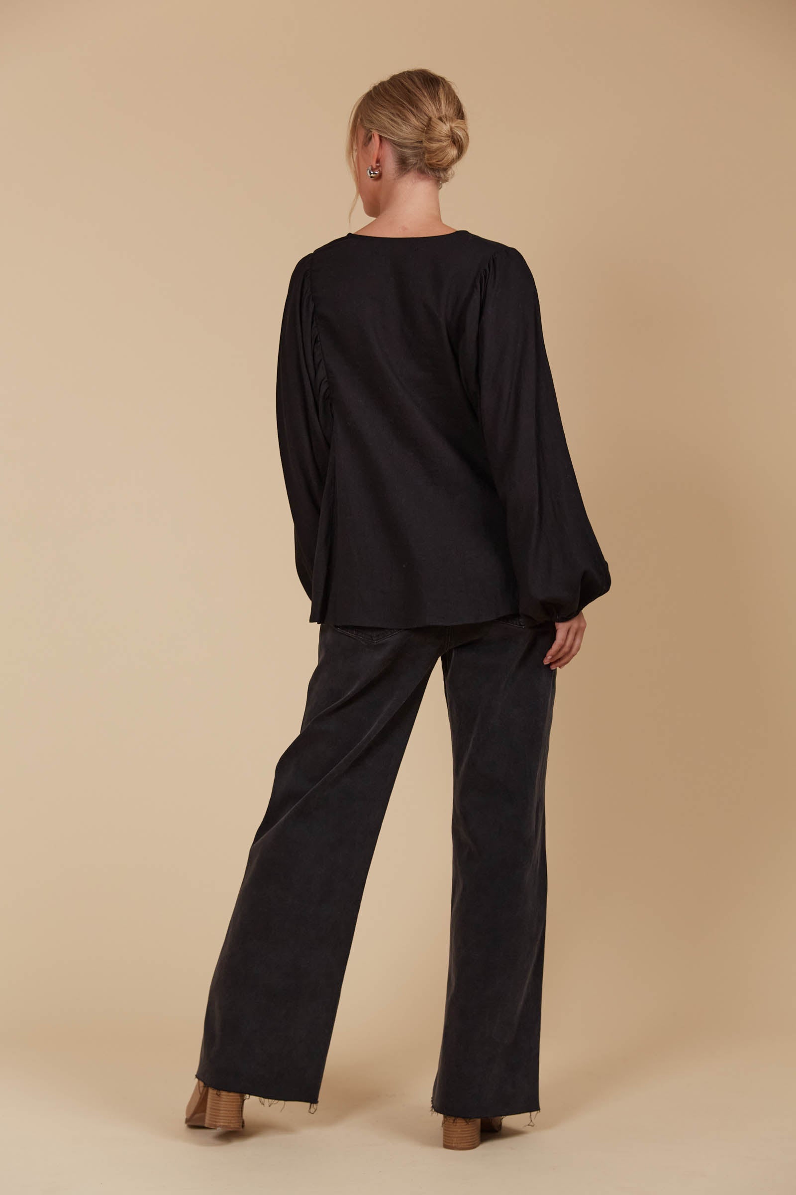 Venus Blouse - Onyx