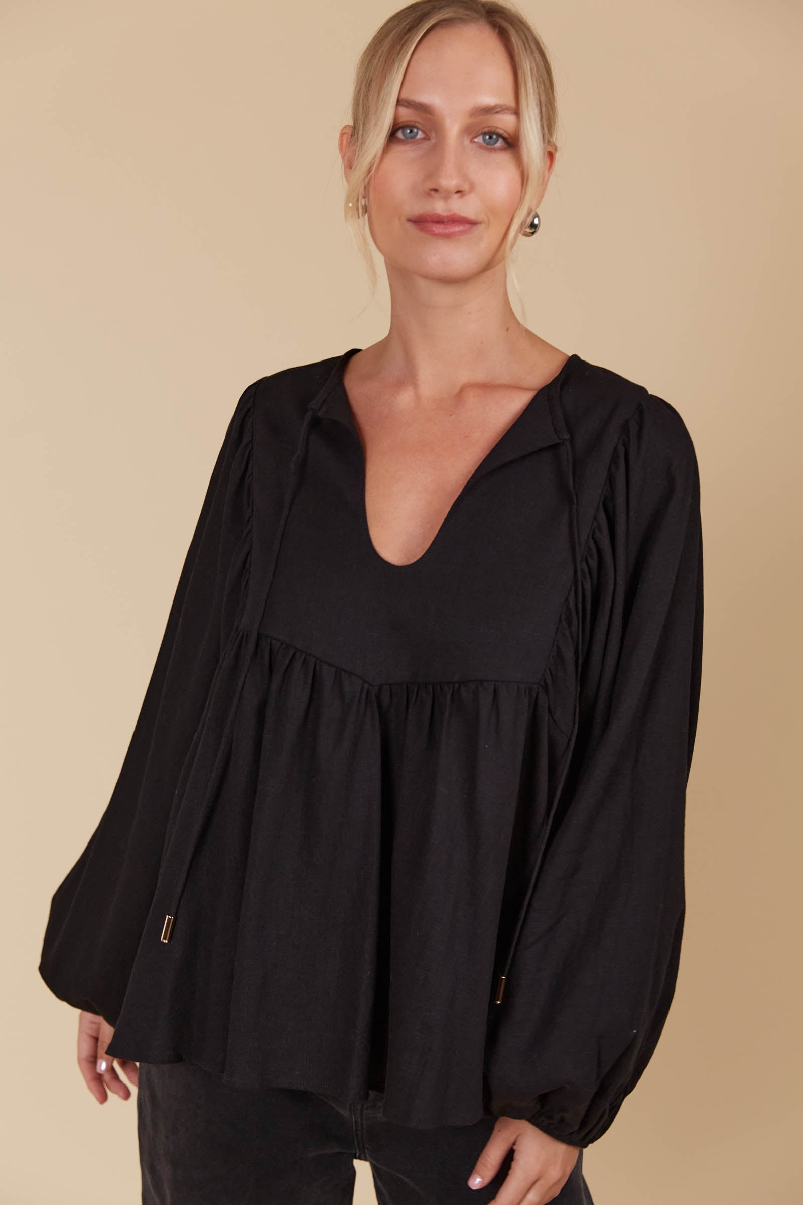 Venus Blouse - Onyx