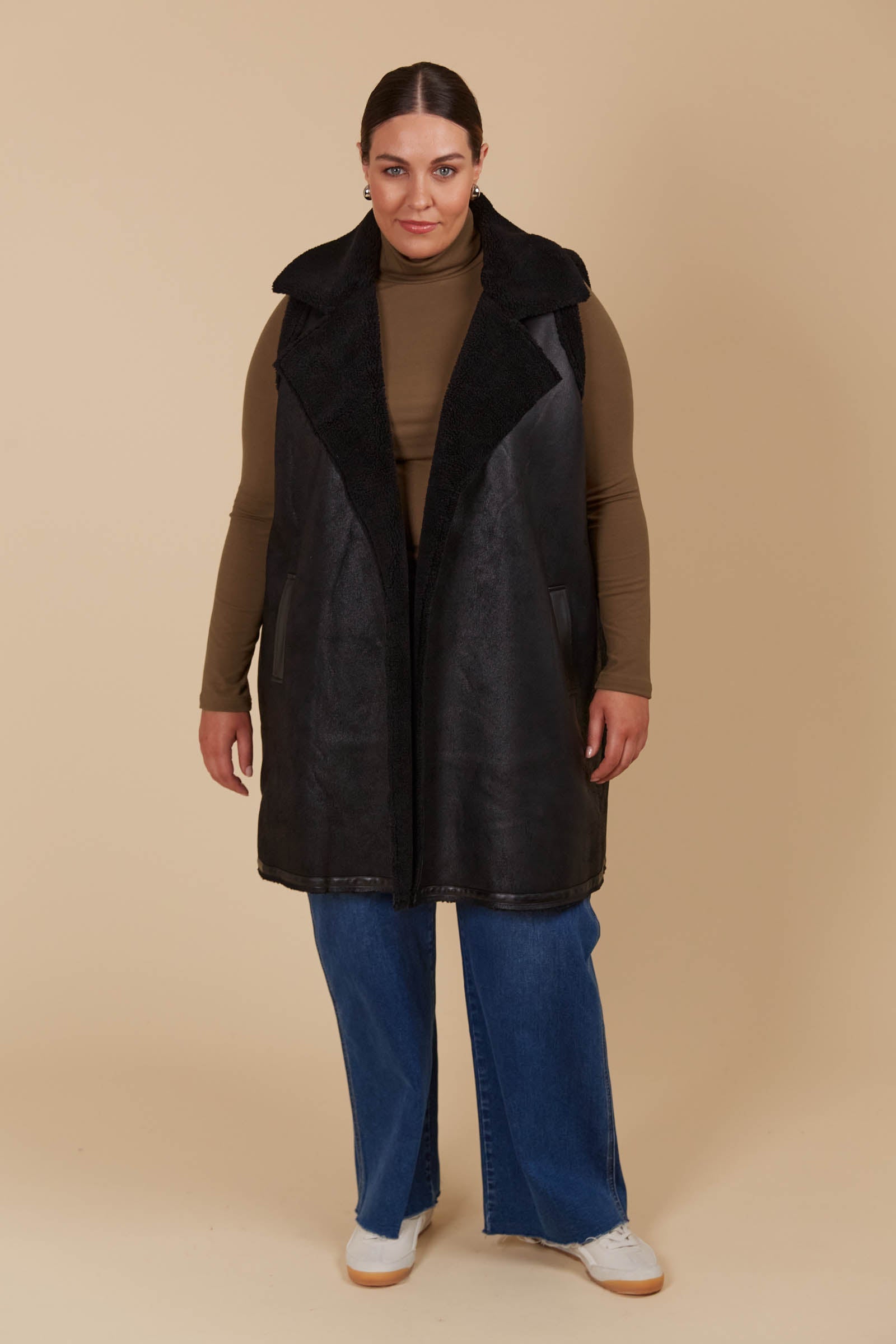 Eris Vest - Onyx