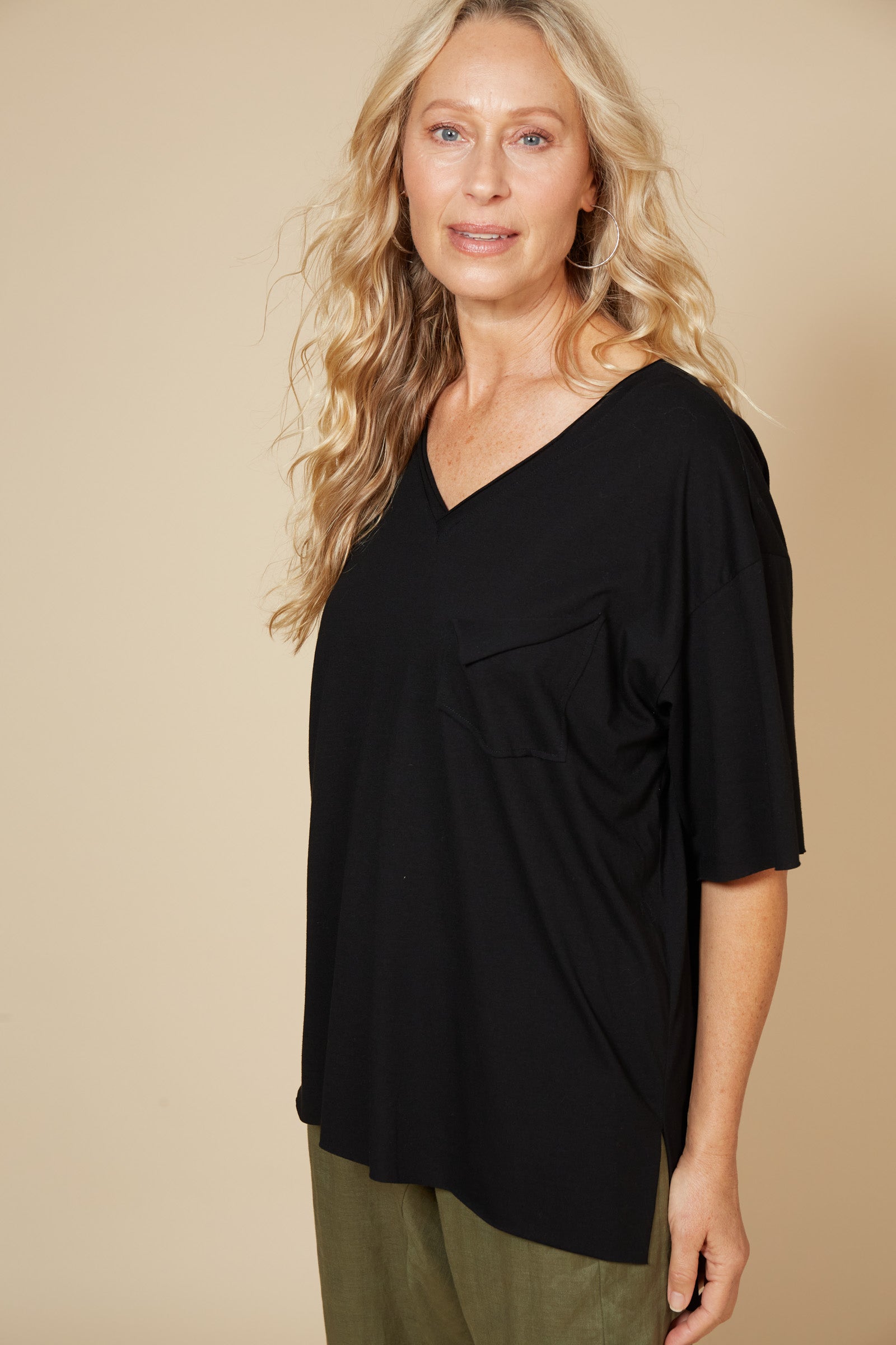 Studio Pocket Tshirt - Ebony