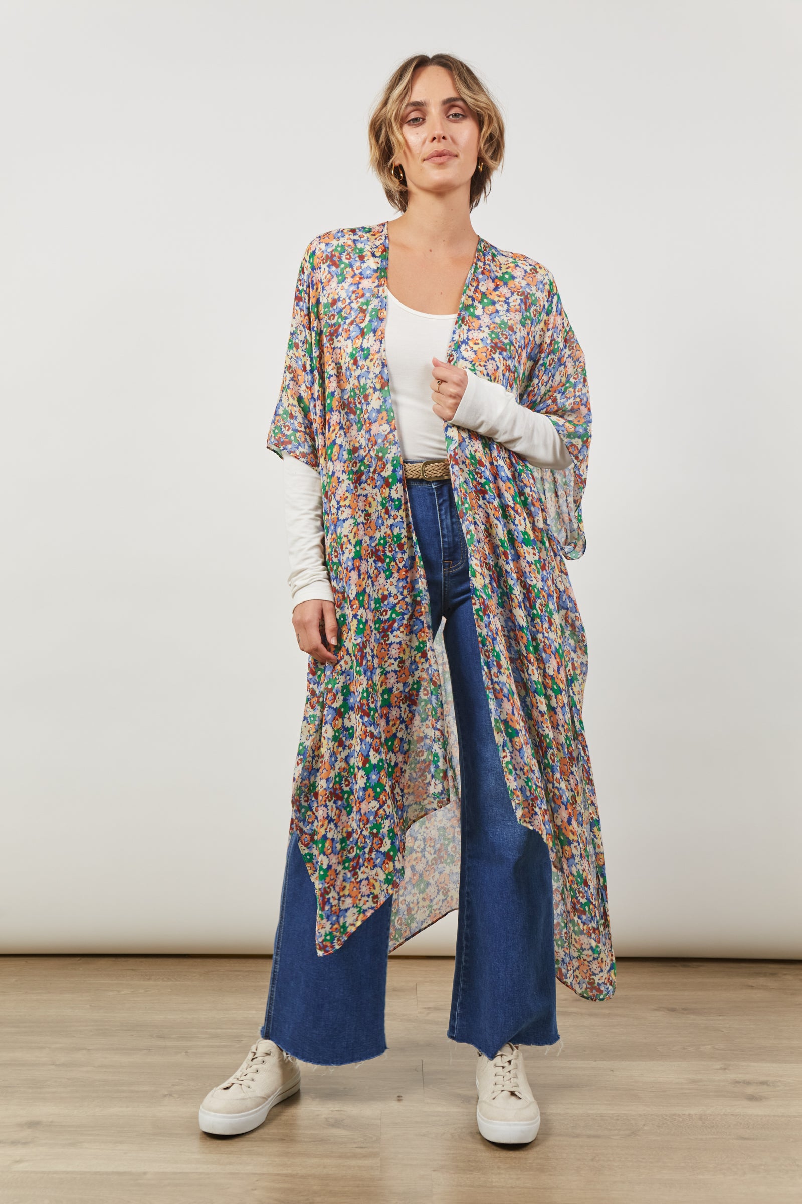 Euphoria Cape - Meadow Bloom