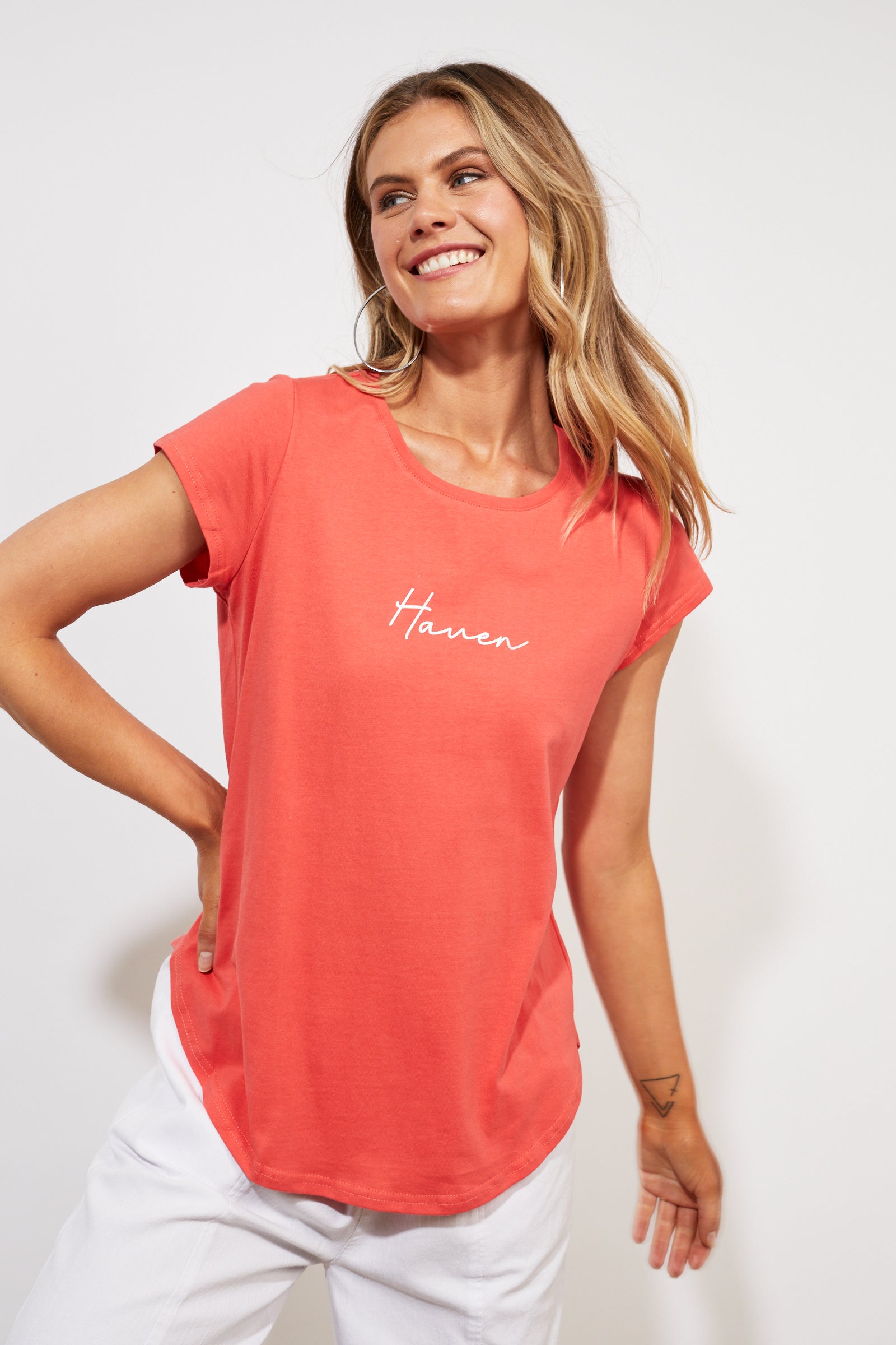 Maho Tshirt - Coral - The Haven Co