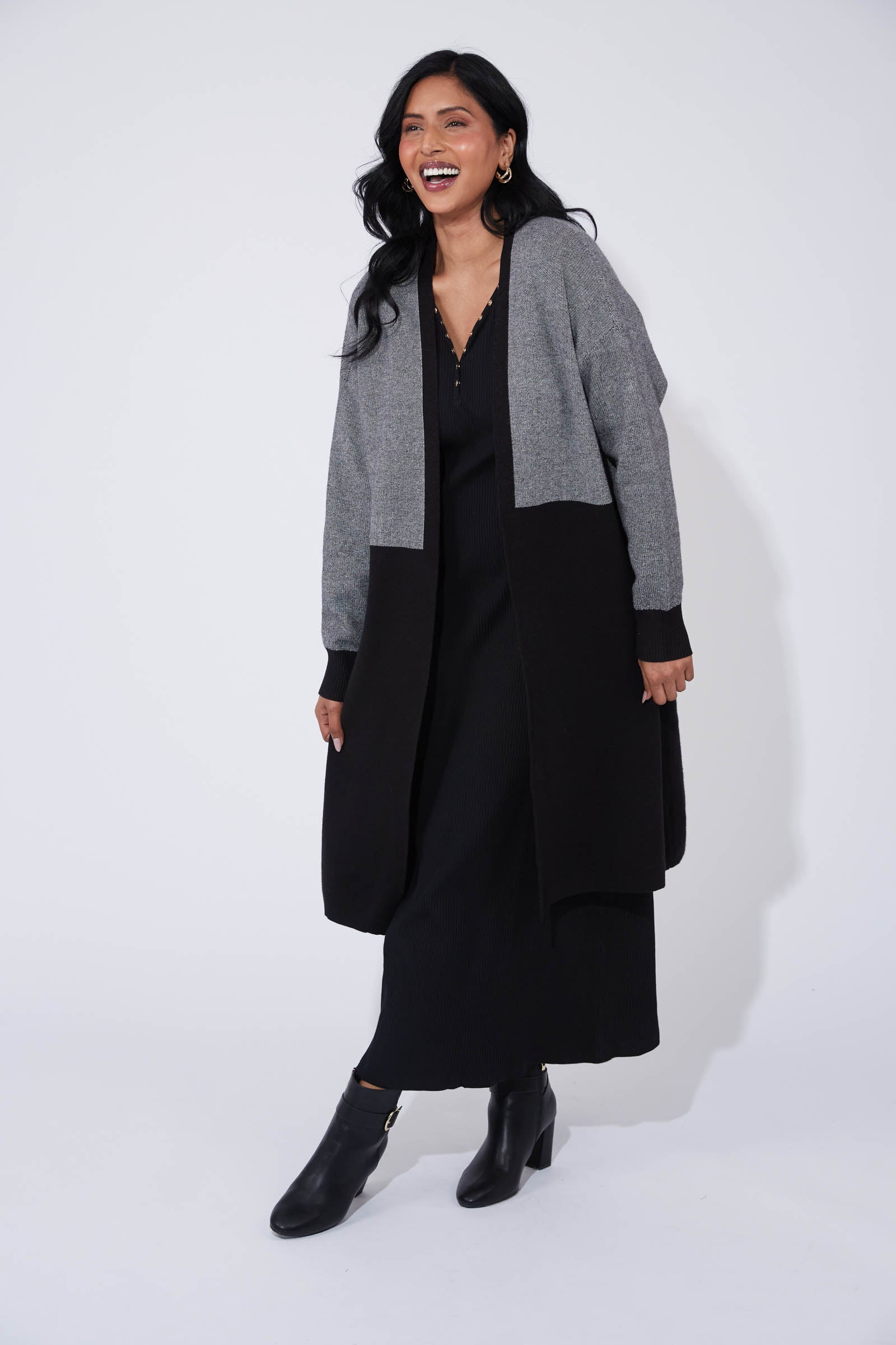 Cyprus Cardigan - White/Kohl
