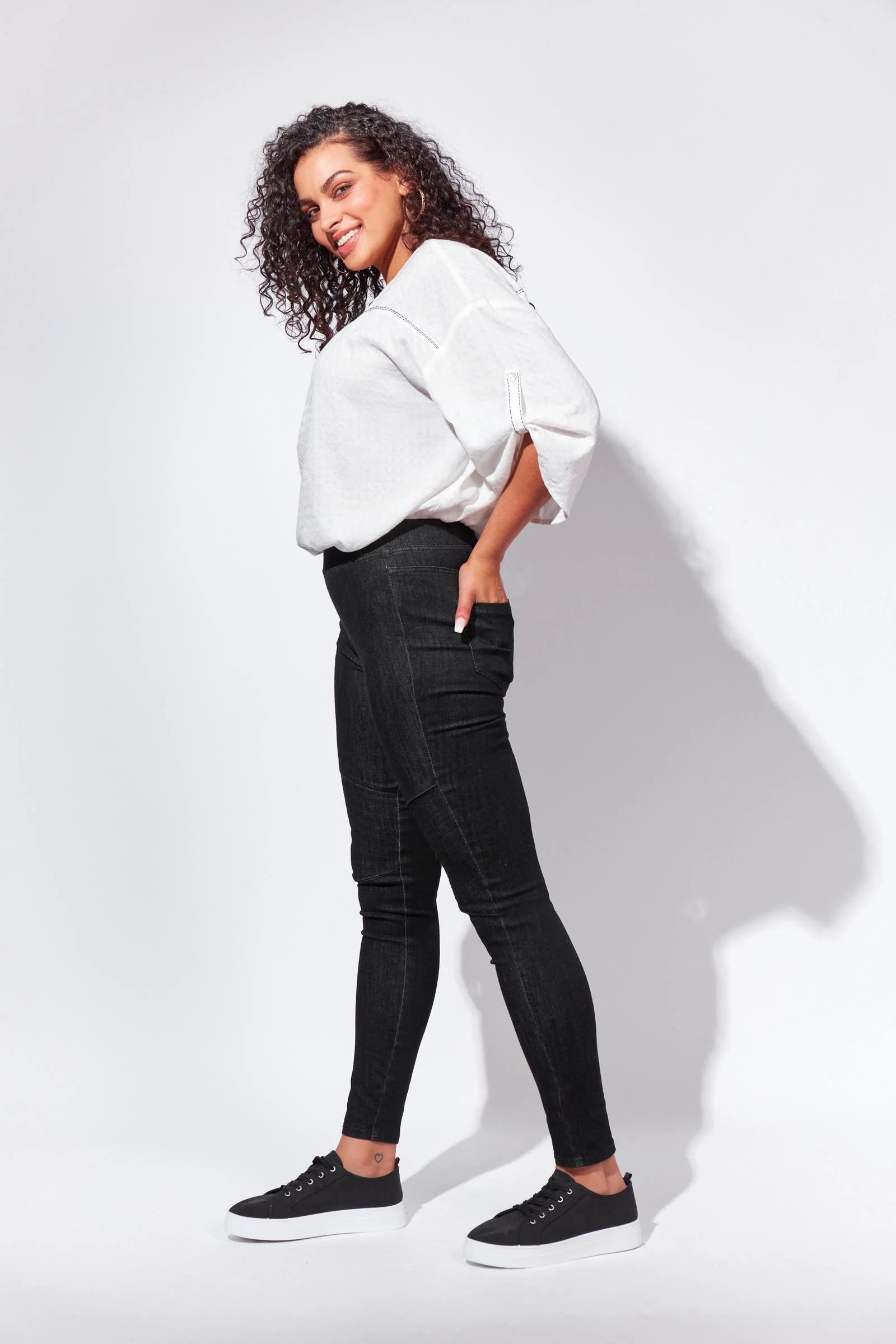 Odyssey Jegging - Raven